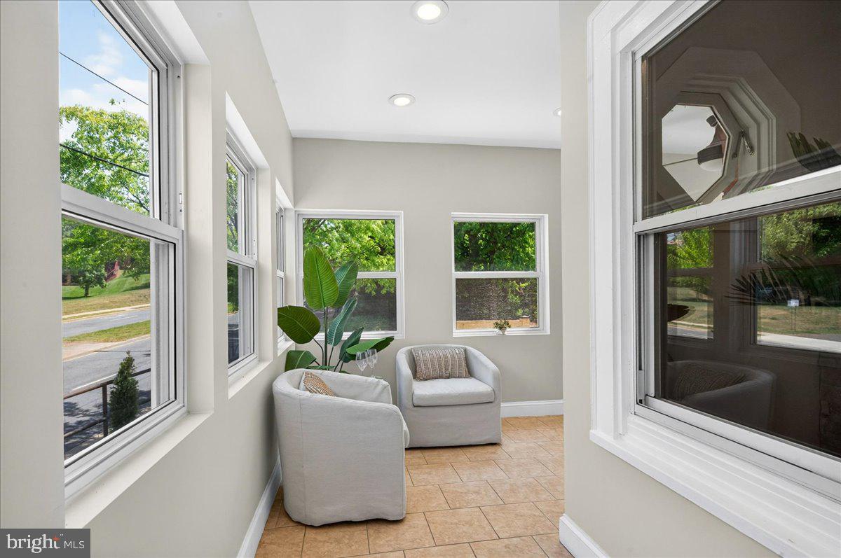 BRADDOCK COVE - Residential