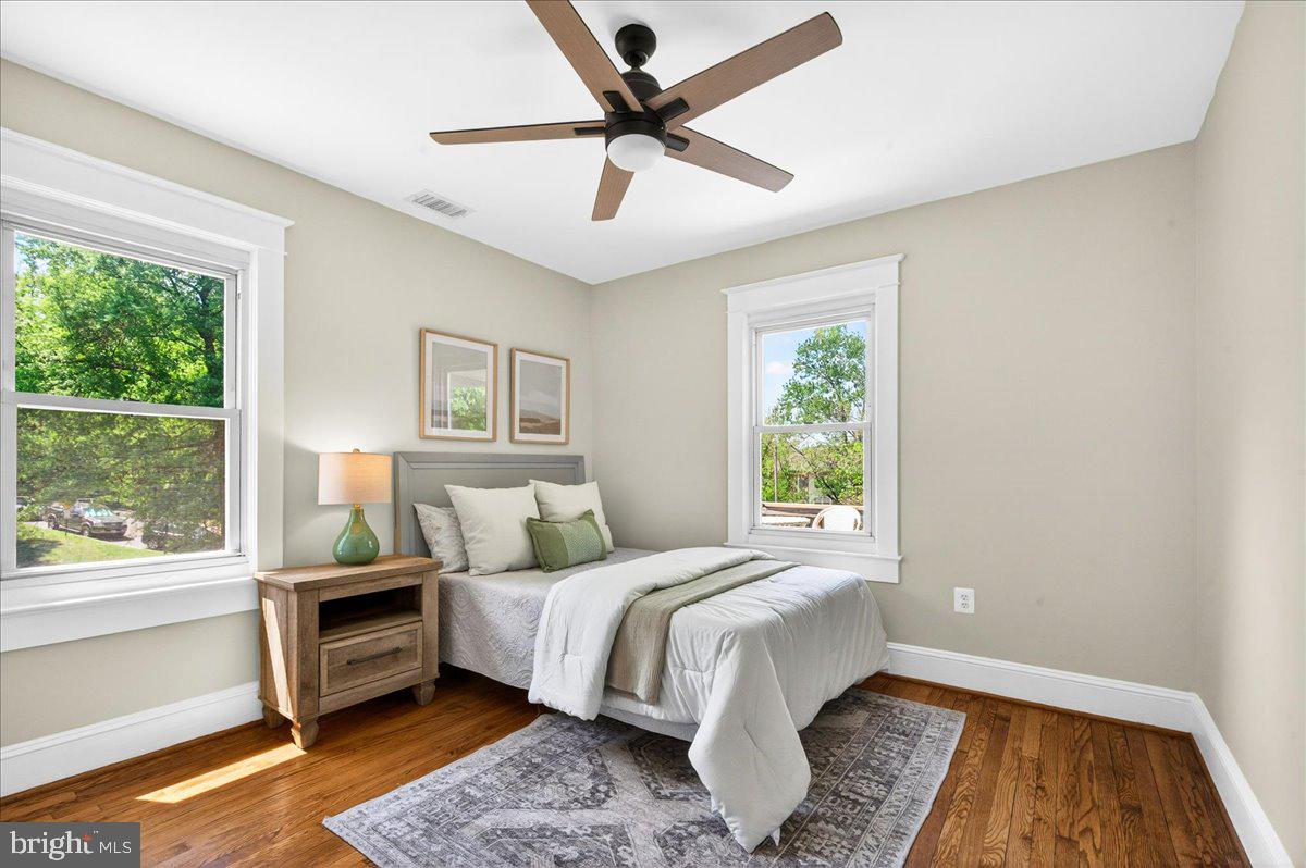BRADDOCK COVE - Residential