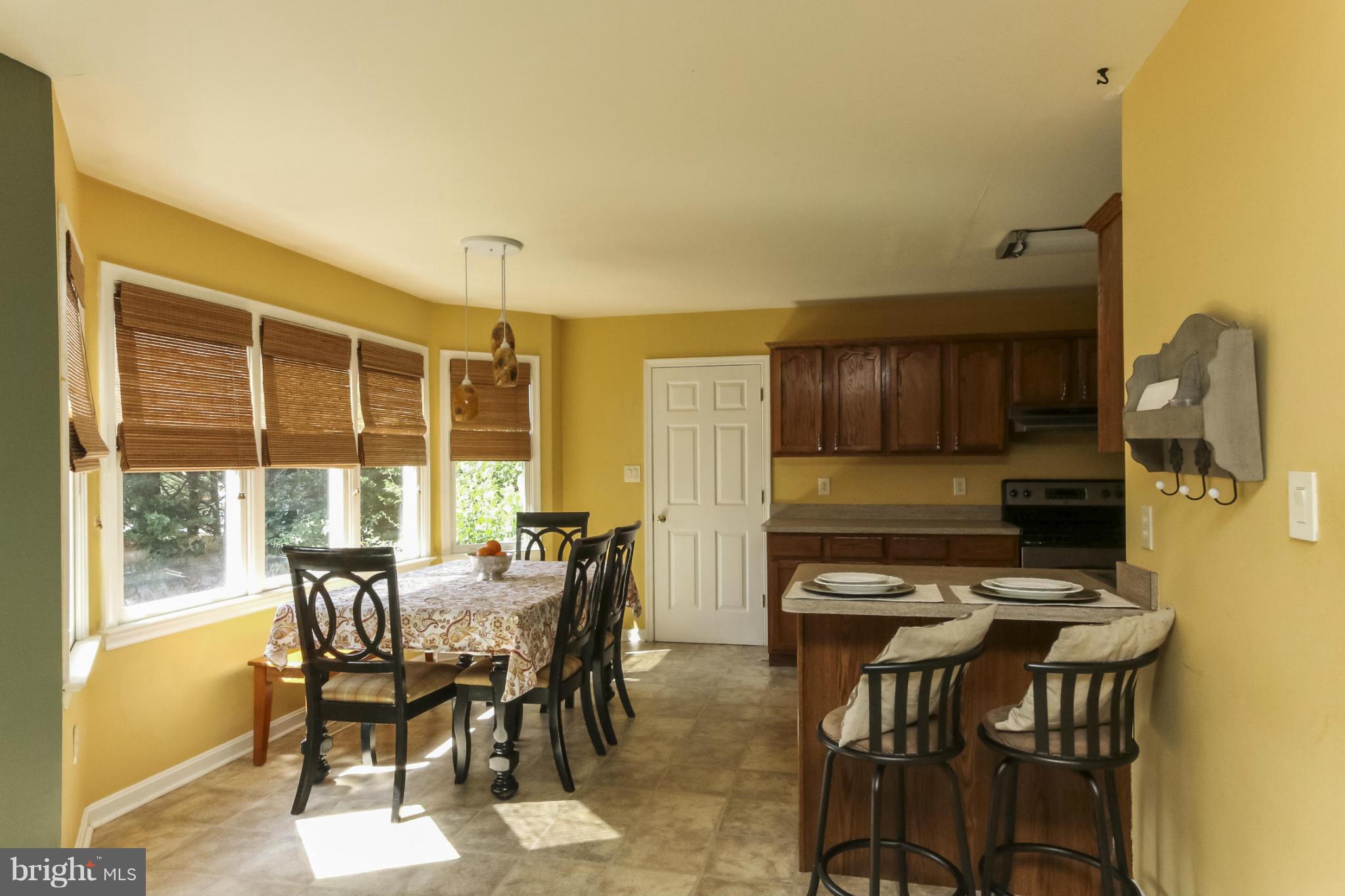 RED ROSE VILLAGE - Residential