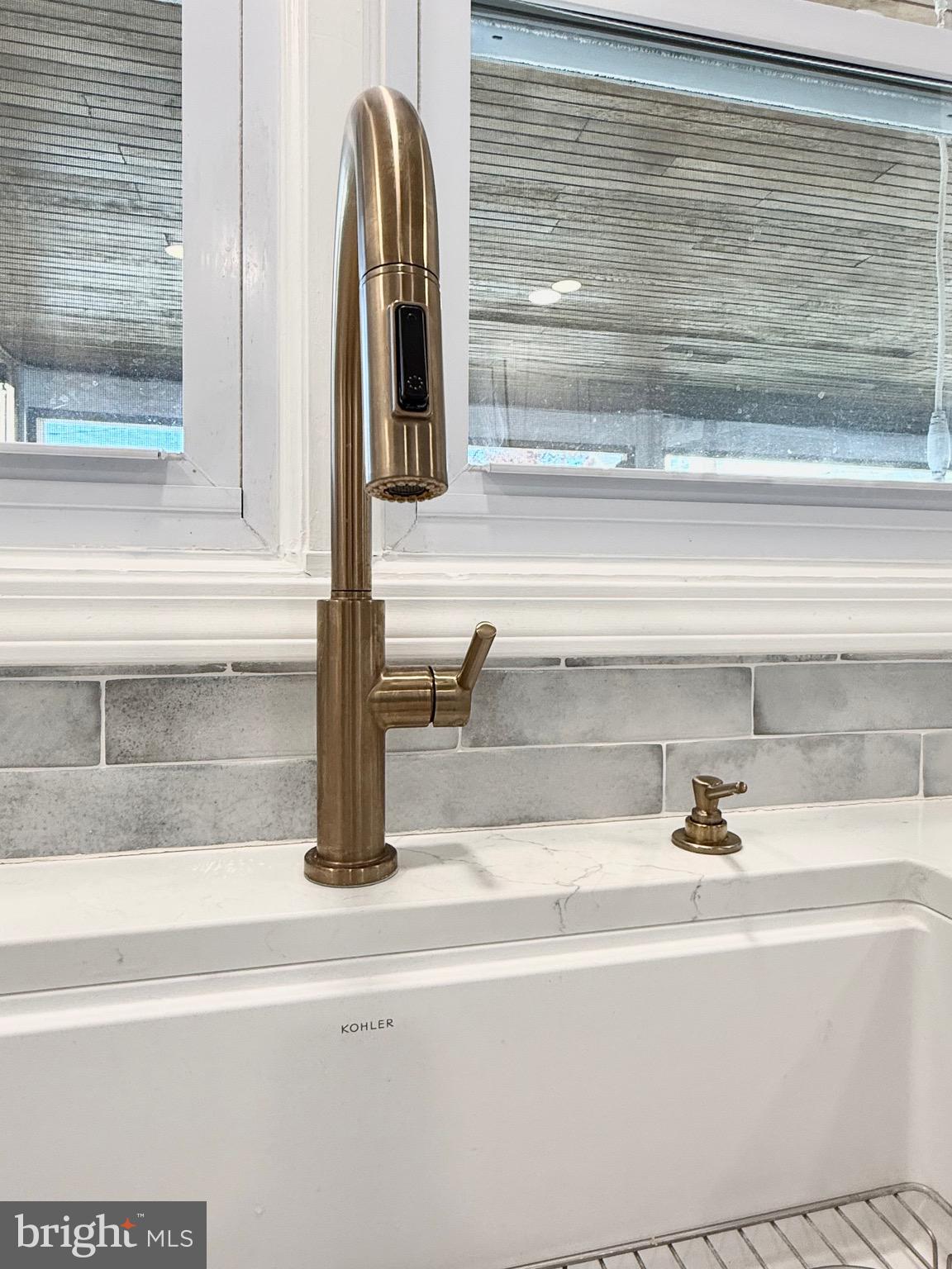 WHITFIELD - Residential