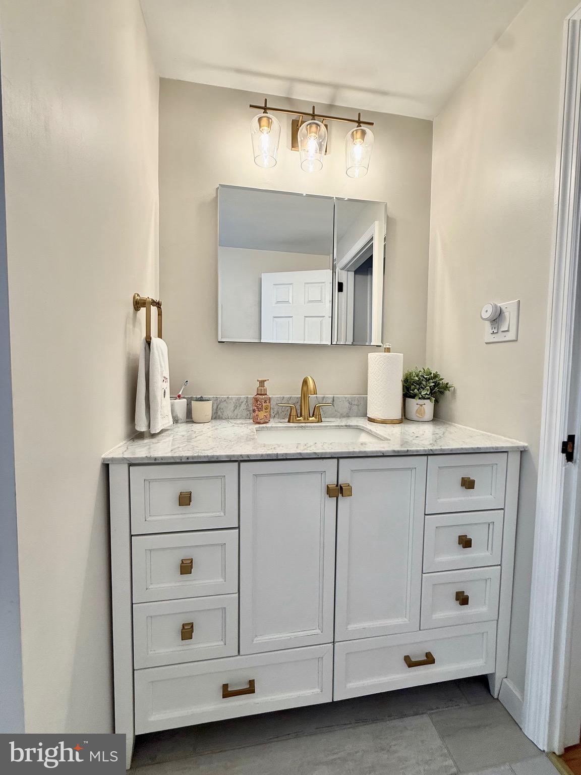 WHITFIELD - Residential