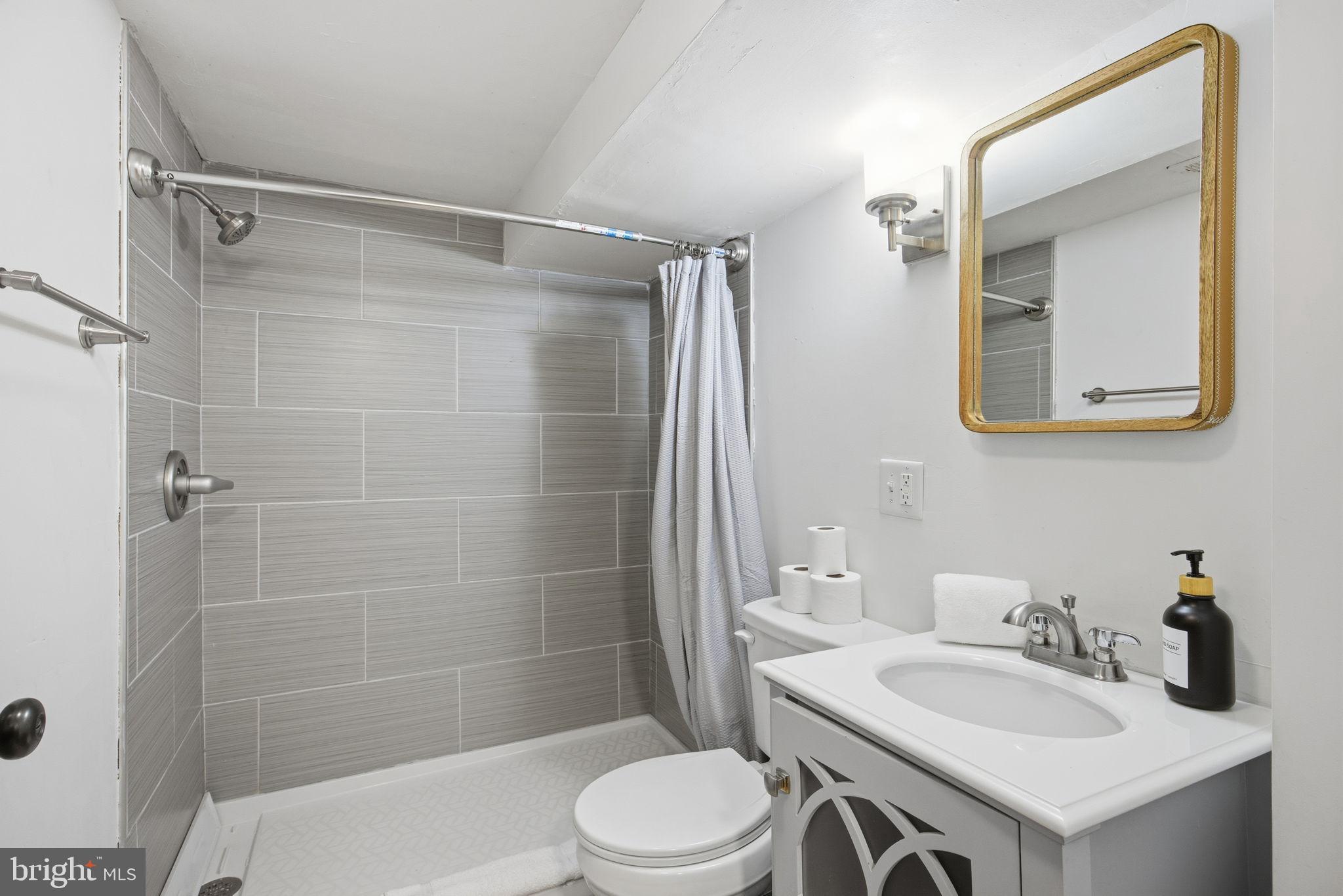 RIVERBEND - Residential