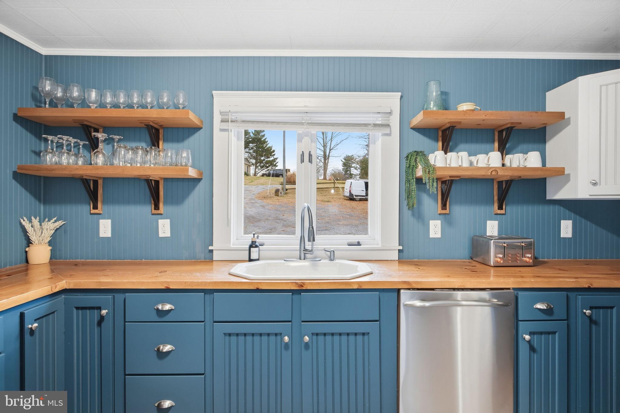 RIVERBEND - Residential