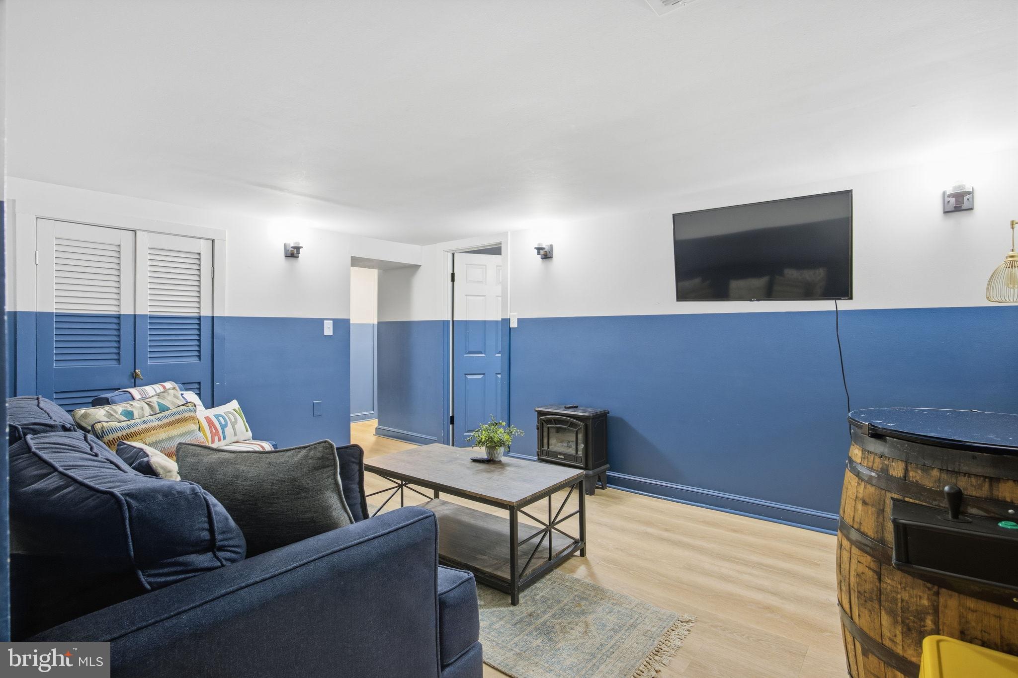 RIVERBEND - Residential