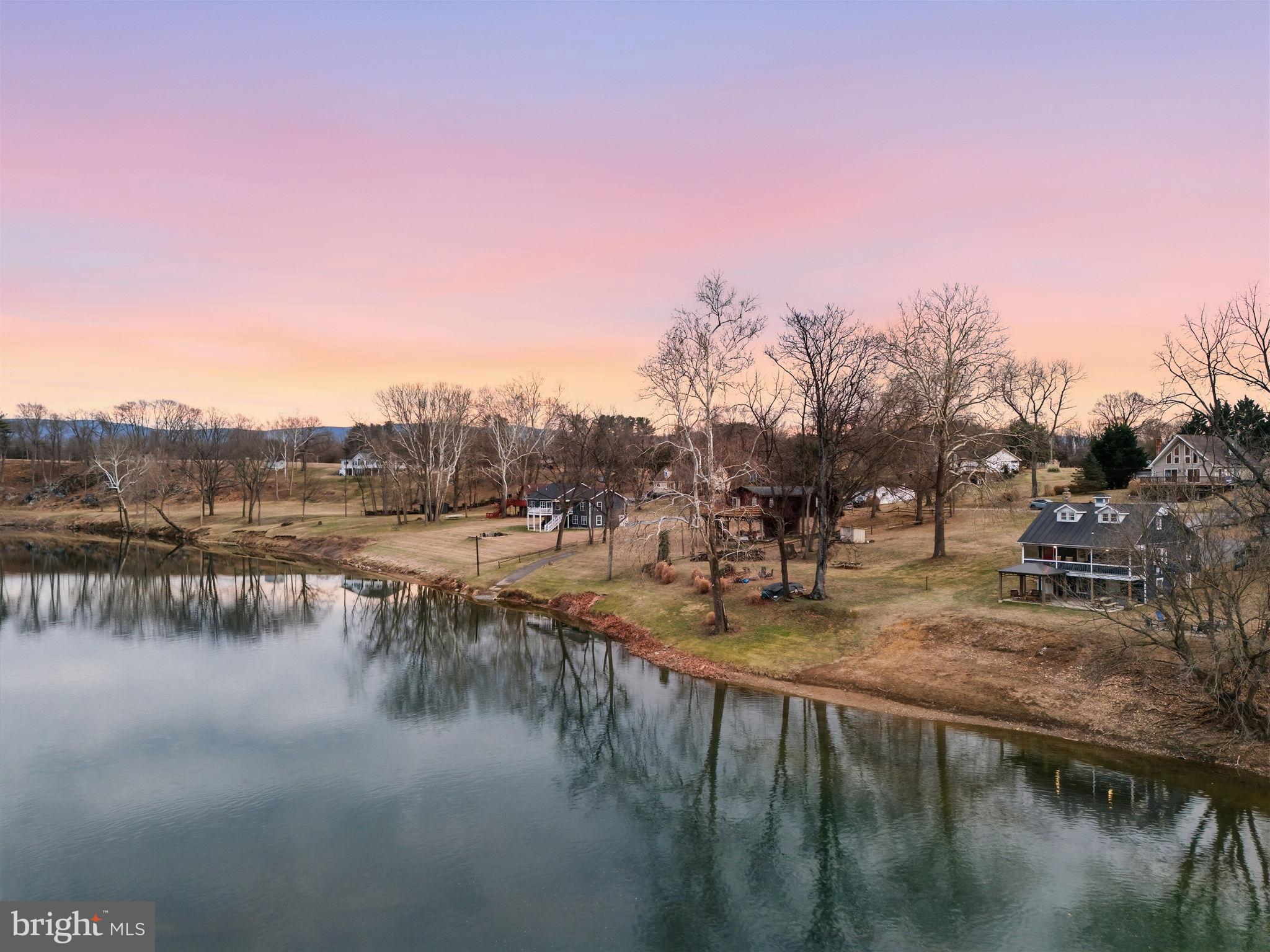RIVERBEND - Residential