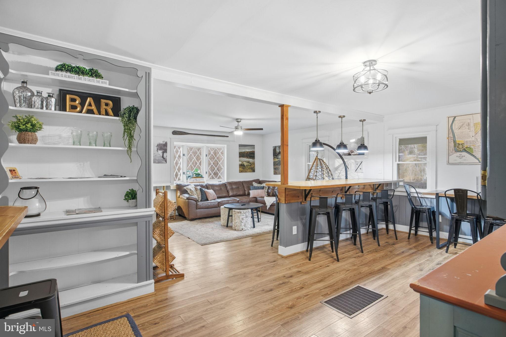 RIVERBEND - Residential