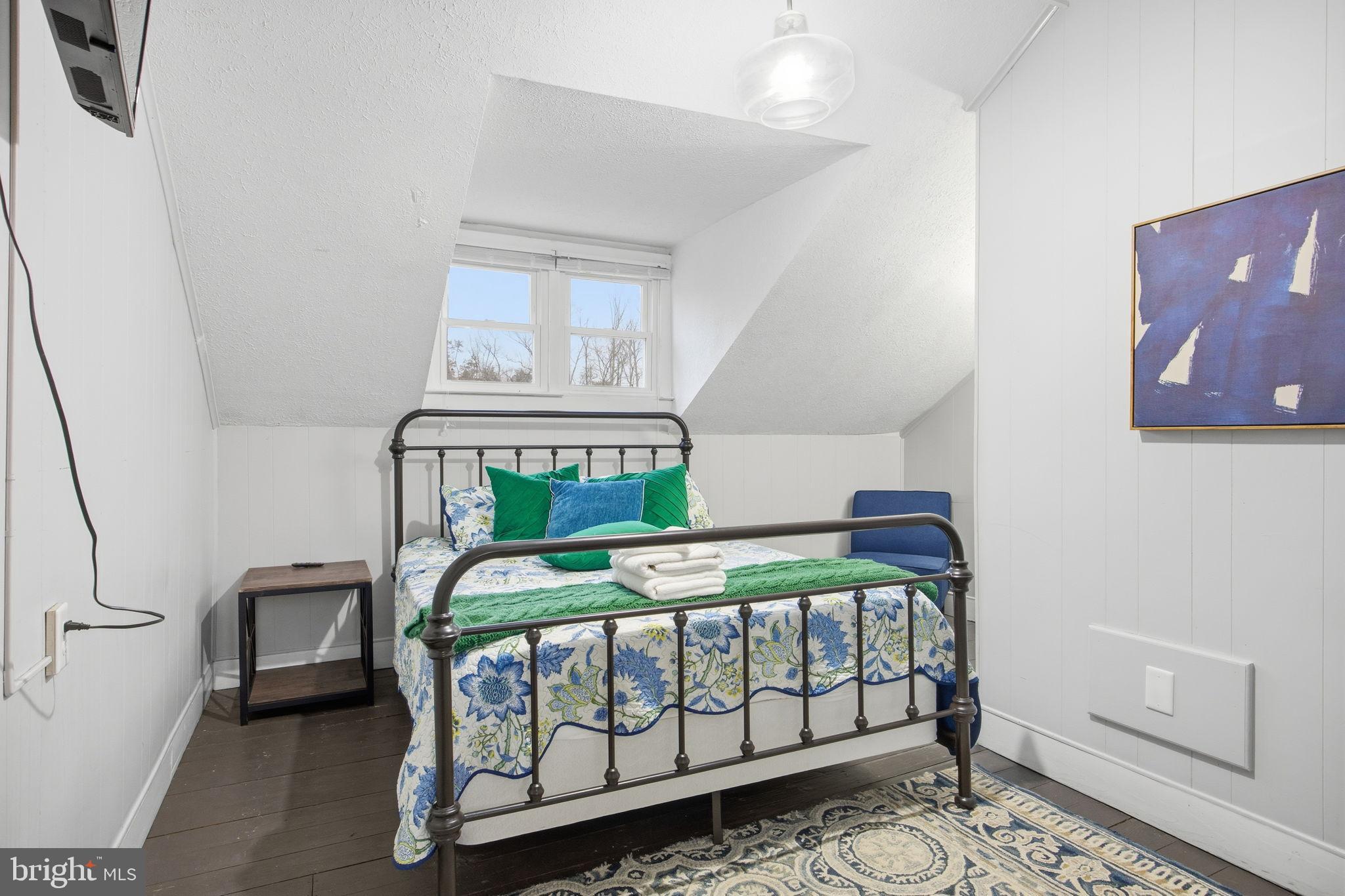 RIVERBEND - Residential