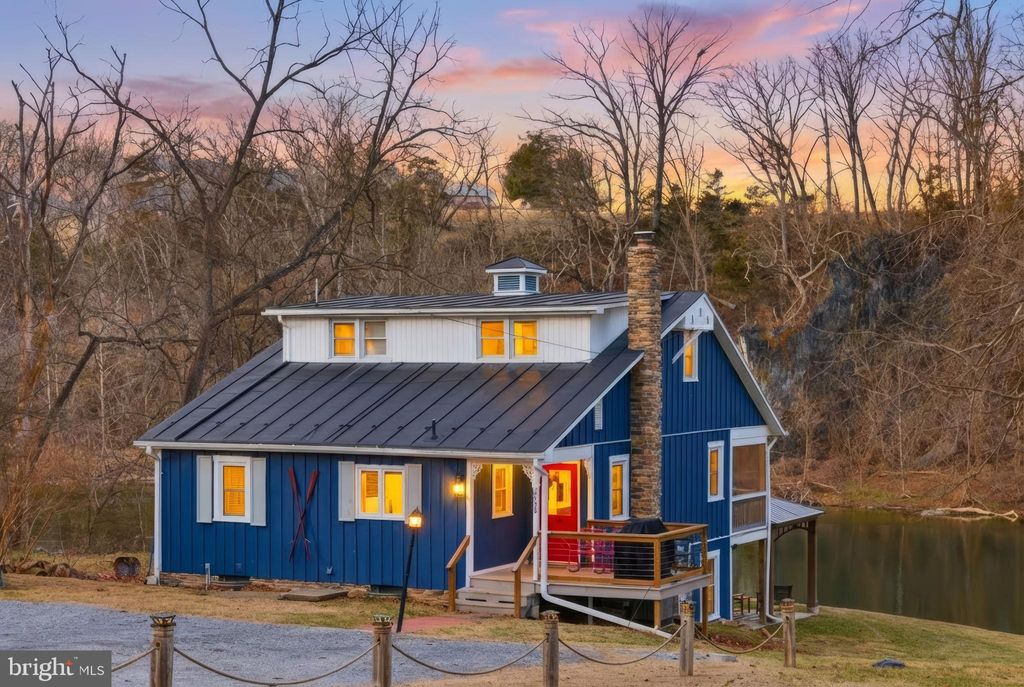 Photo of 3635 Riverbend Drive, ELKTON, VA 22827 (MLS # VARO2002786)