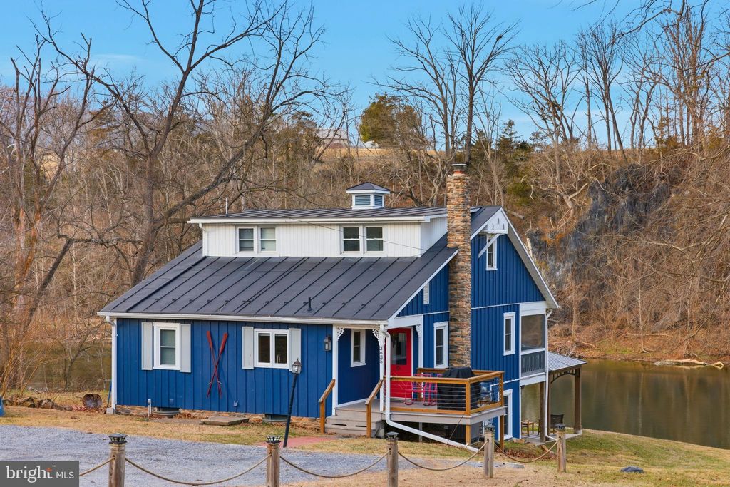 Photo of 3635 Riverbend Drive, ELKTON, VA 22827 (MLS # VARO2002786)