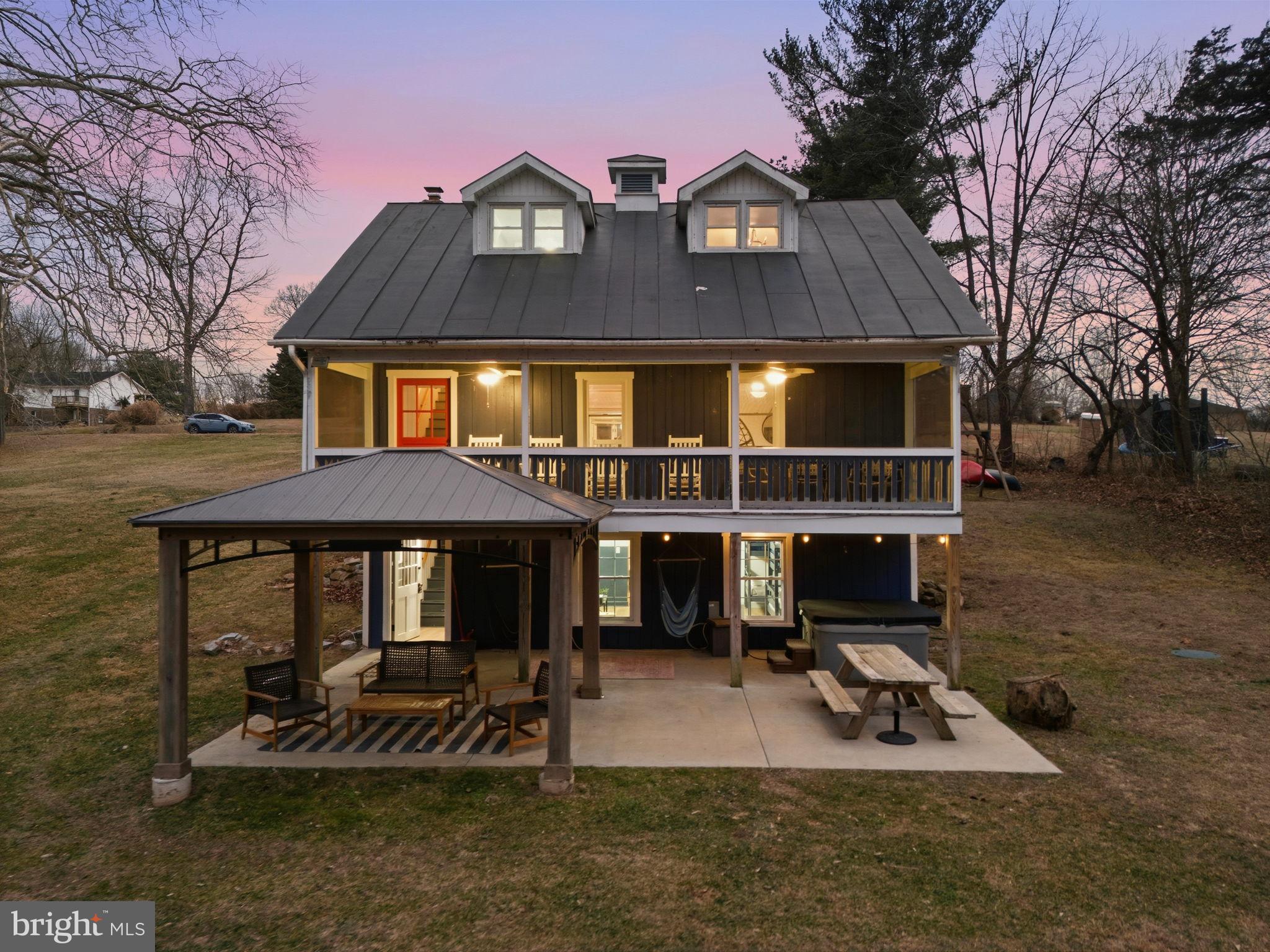 RIVERBEND - Residential