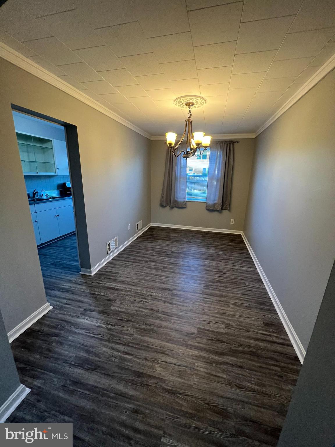 DUNDALK - Residential Lease