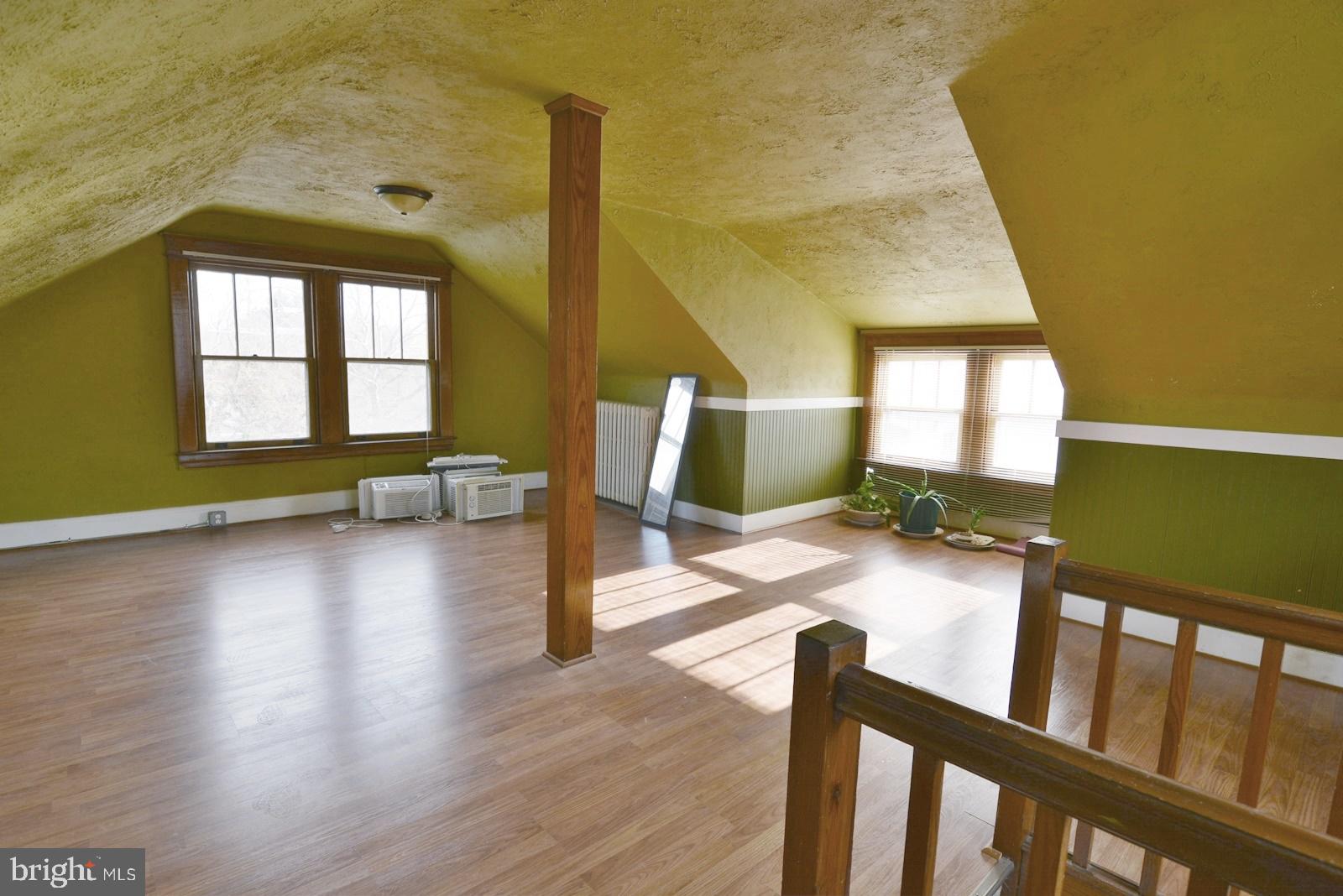 ELM RIDGE - Residential