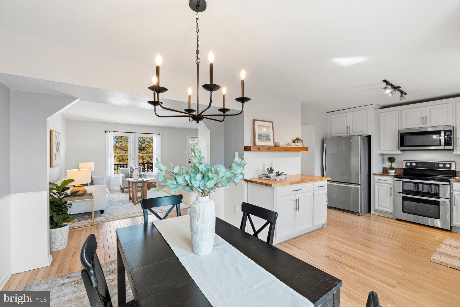 THE MEADOWS - Residential