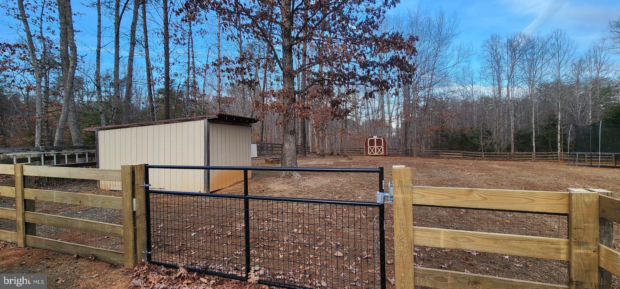 195 SHANNON GLEN DRIVE