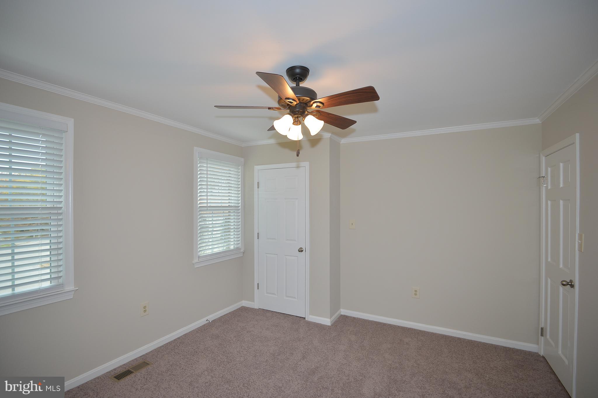 TANTALLON ON THE POTOMAC - Residential