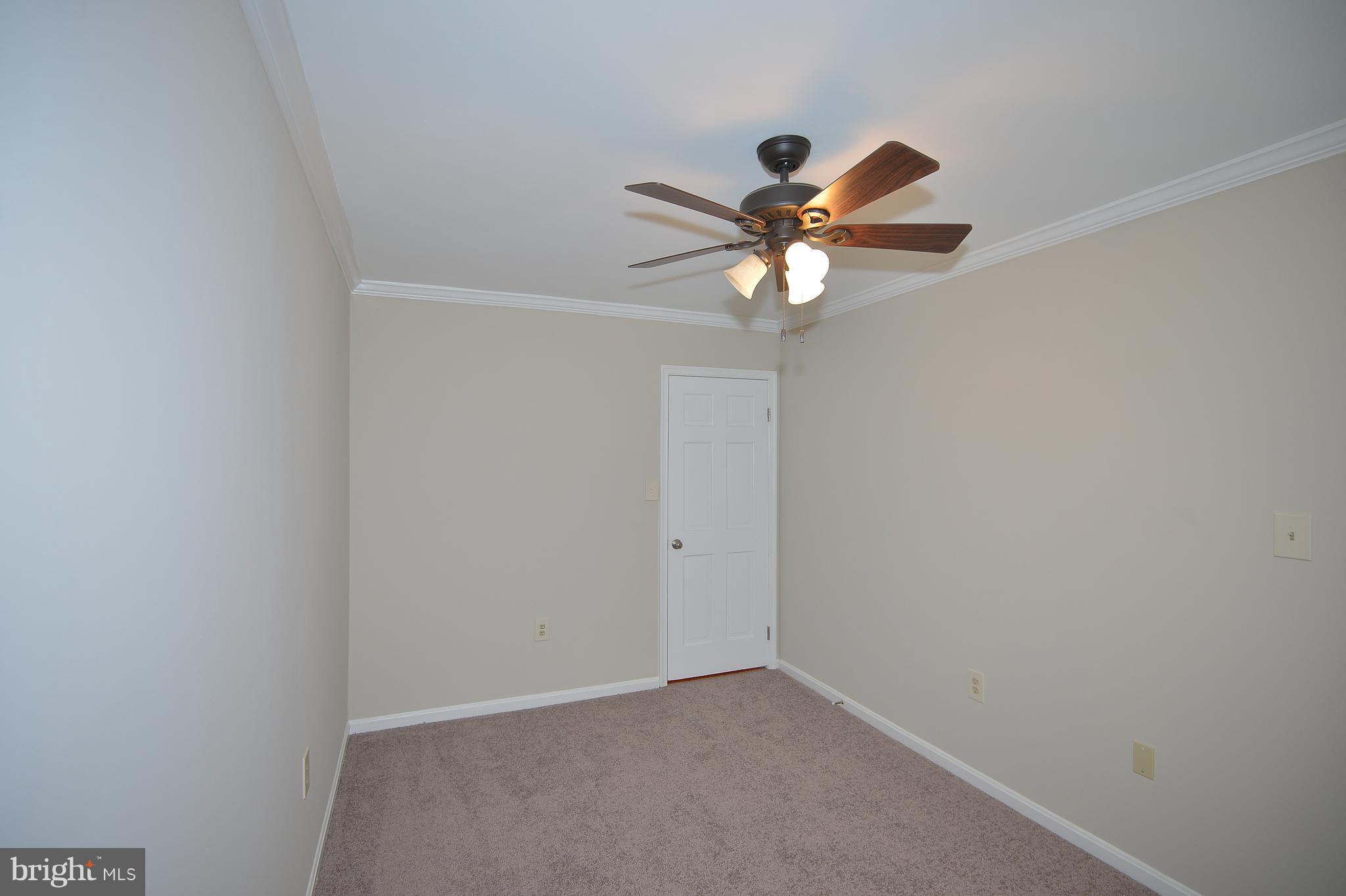 TANTALLON ON THE POTOMAC - Residential