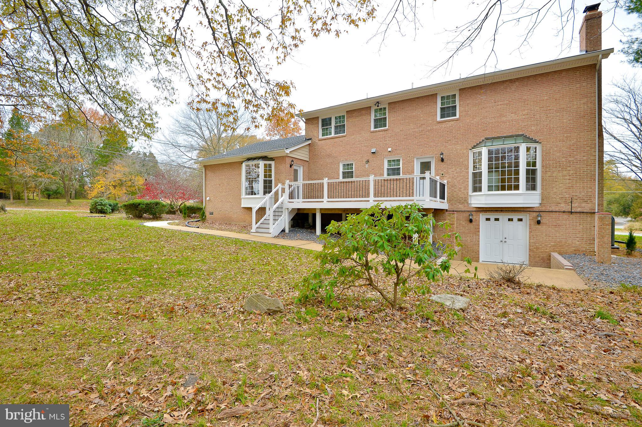 TANTALLON ON THE POTOMAC - Residential