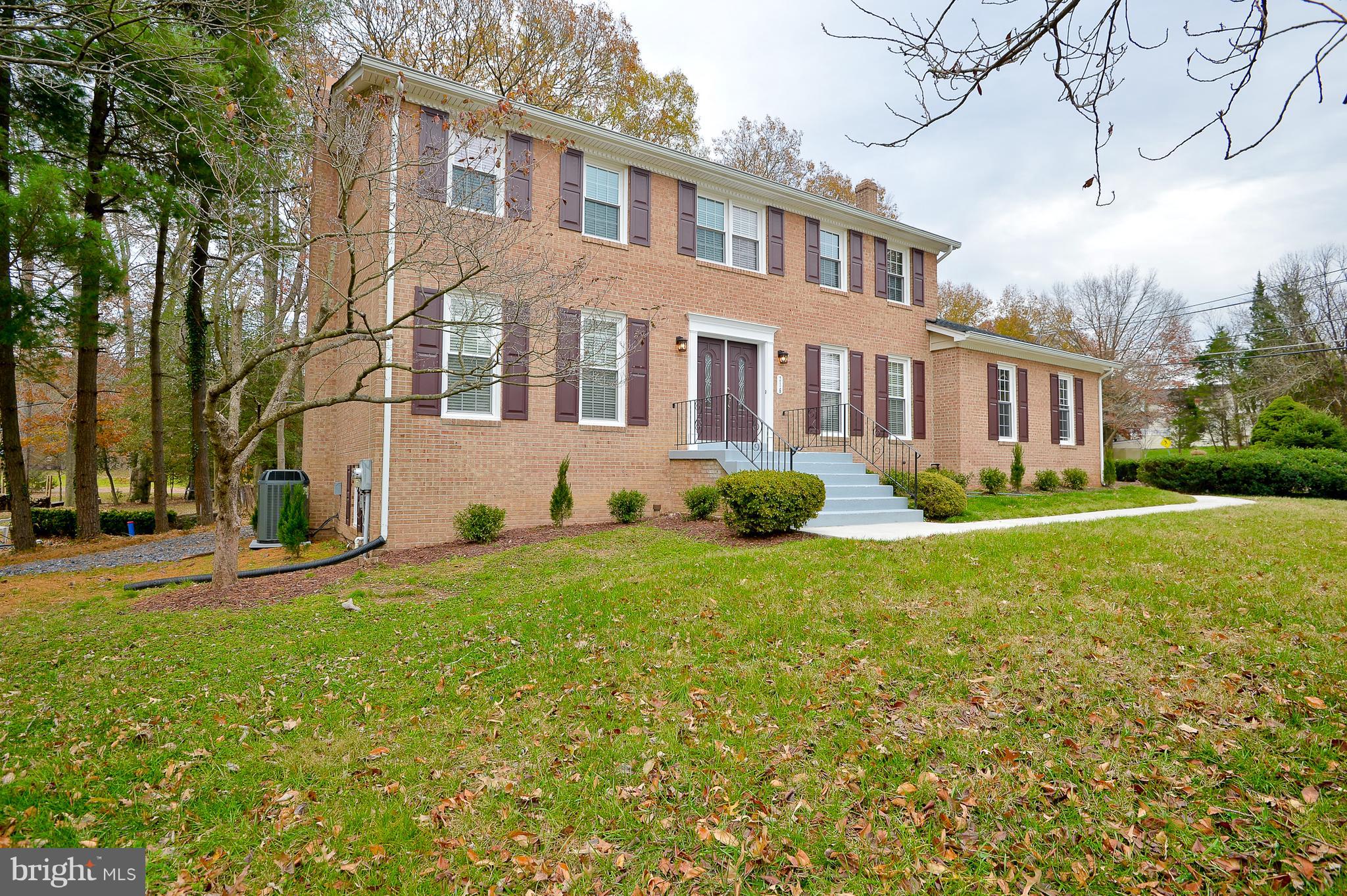 TANTALLON ON THE POTOMAC - Residential