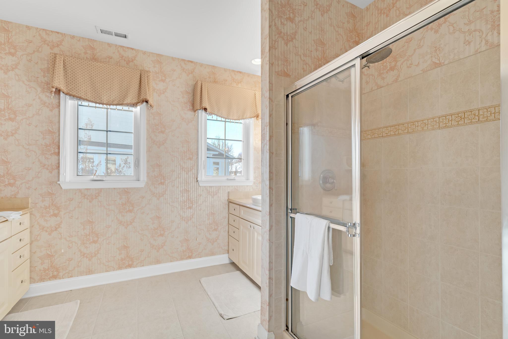 VILLAS AT SNOWDEN OVERLOOK - Residential