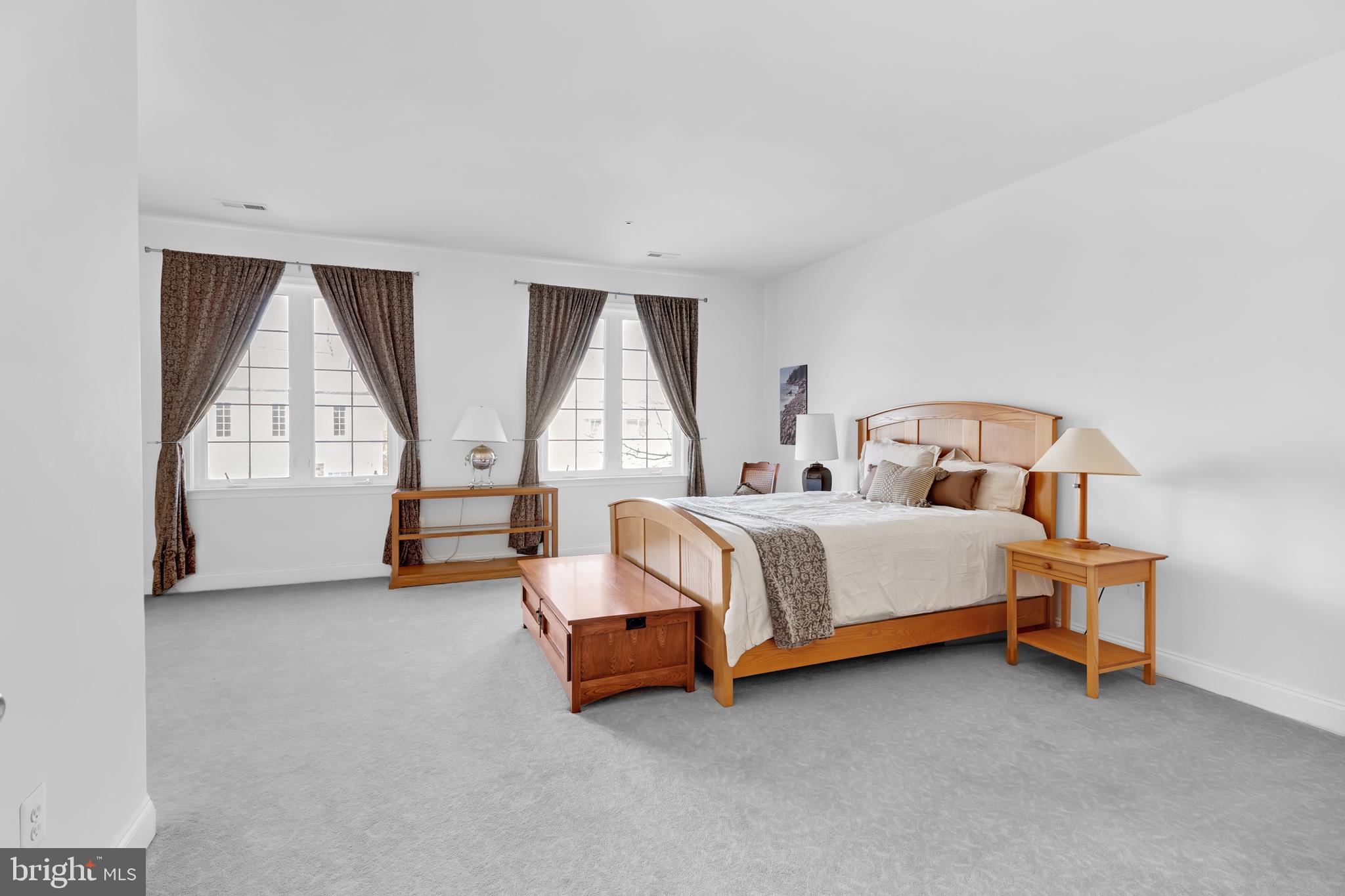 VILLAS AT SNOWDEN OVERLOOK - Residential