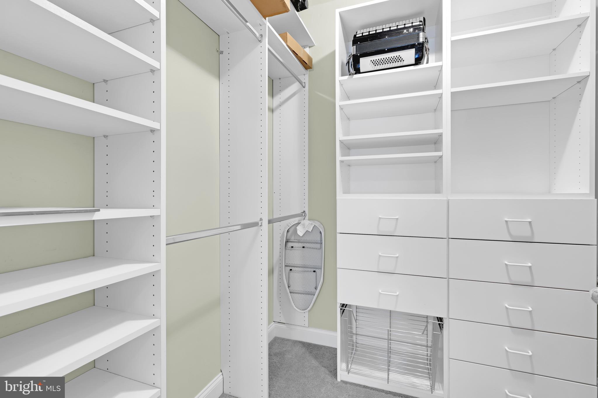 VILLAS AT SNOWDEN OVERLOOK - Residential