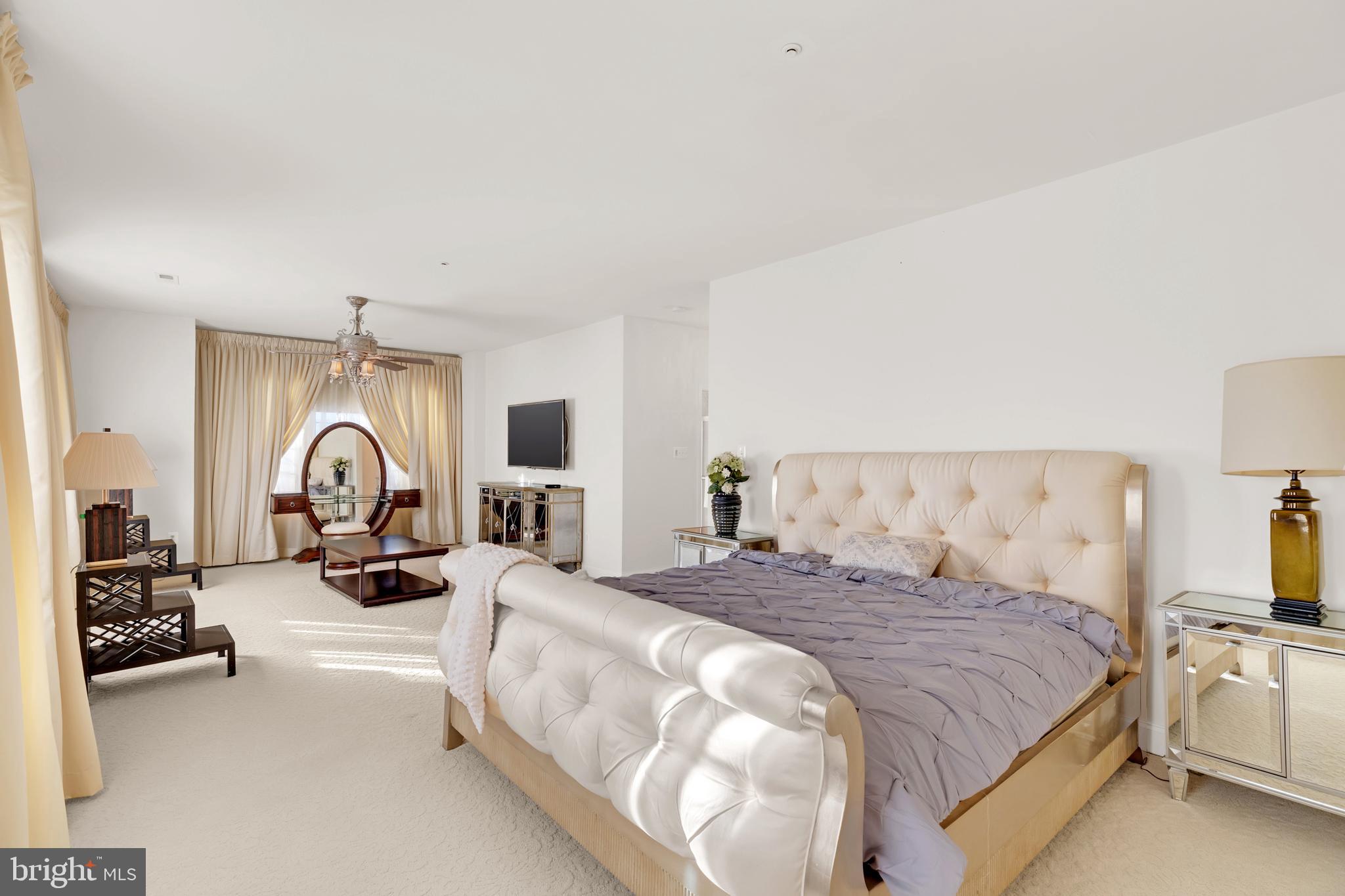 VILLAS AT SNOWDEN OVERLOOK - Residential