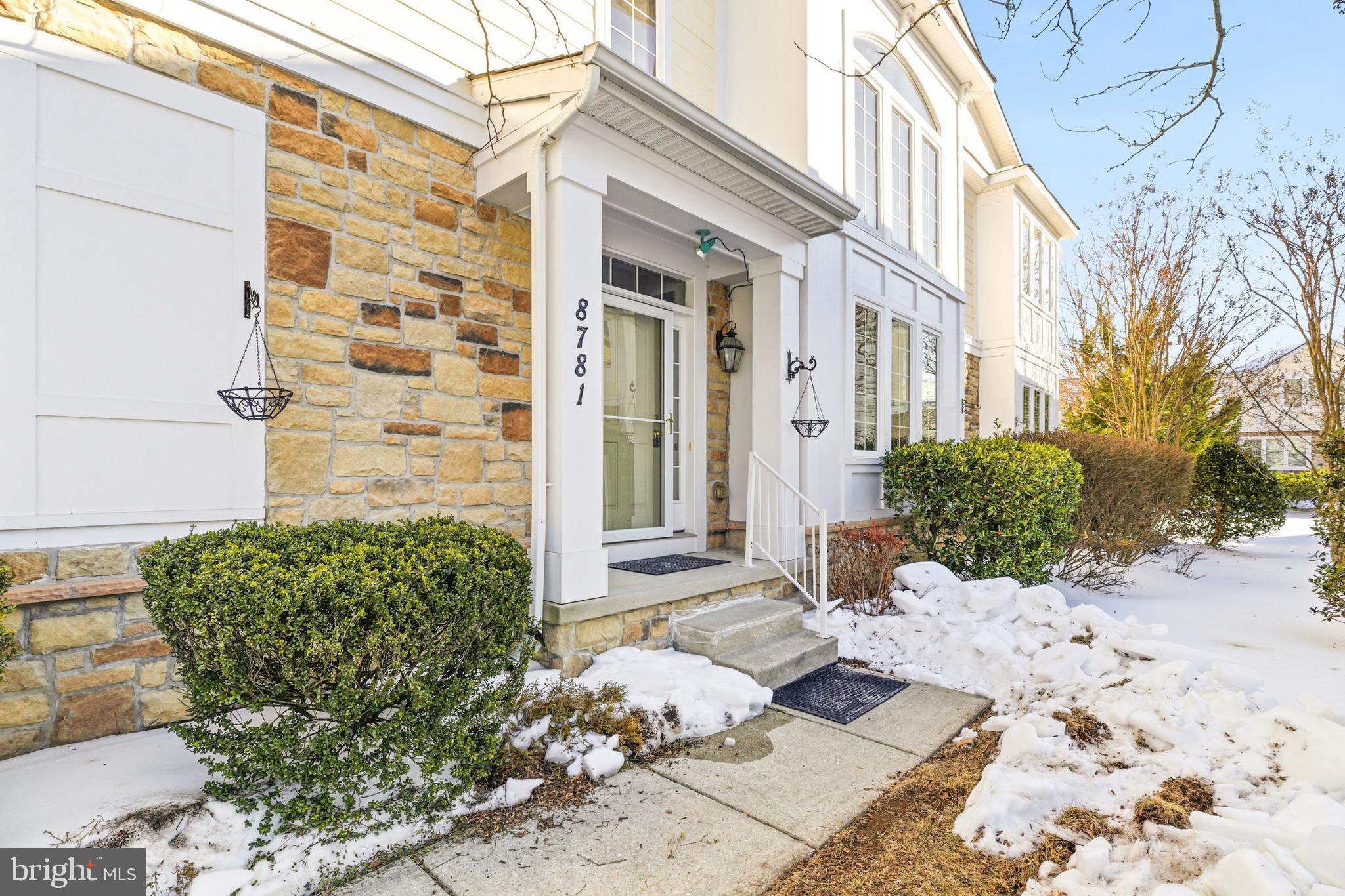 VILLAS AT SNOWDEN OVERLOOK - Residential