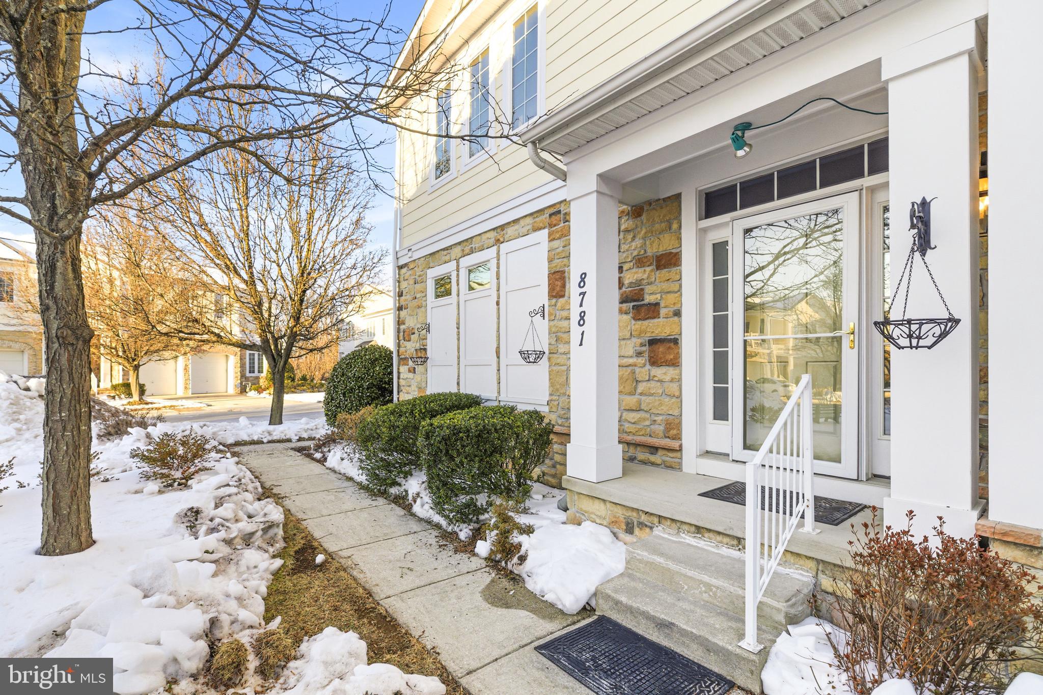 VILLAS AT SNOWDEN OVERLOOK - Residential