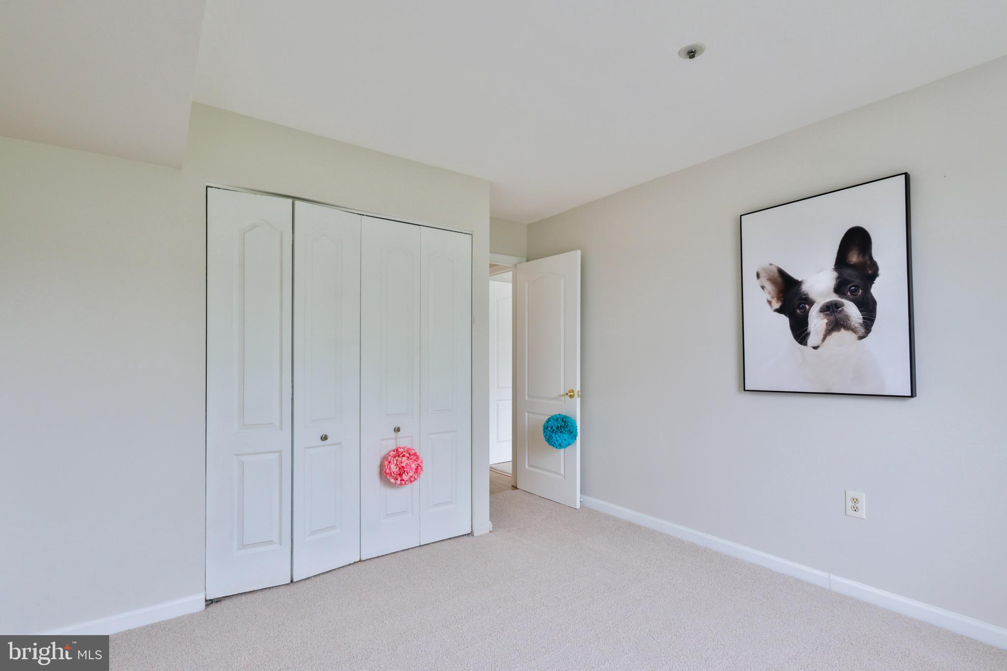 MONTGOMERY RUN - Residential