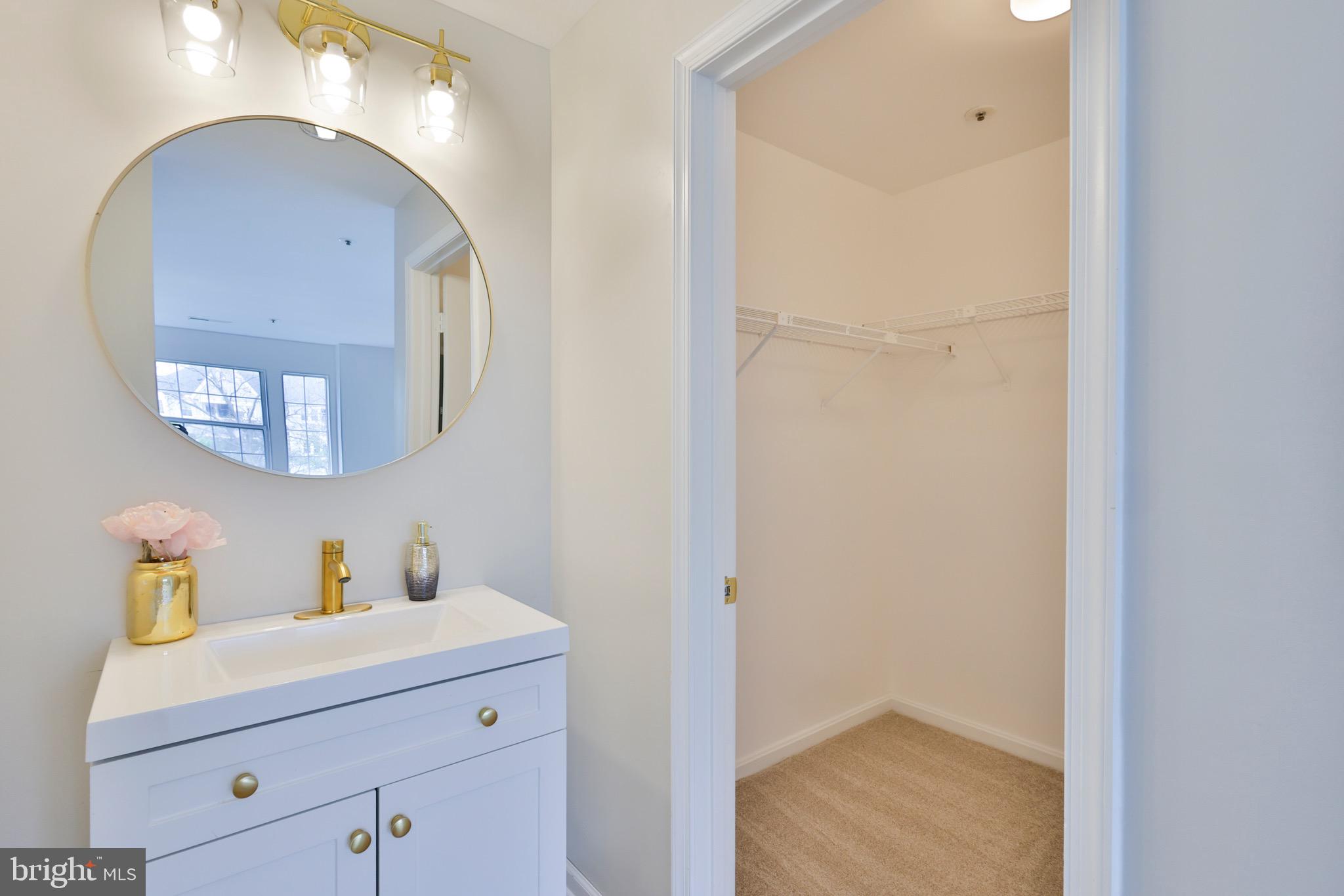 MONTGOMERY RUN - Residential