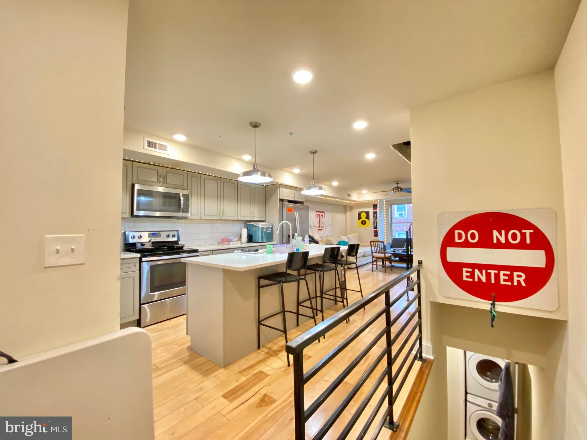 TEMPLE UNIVERSITY - Residential Lease