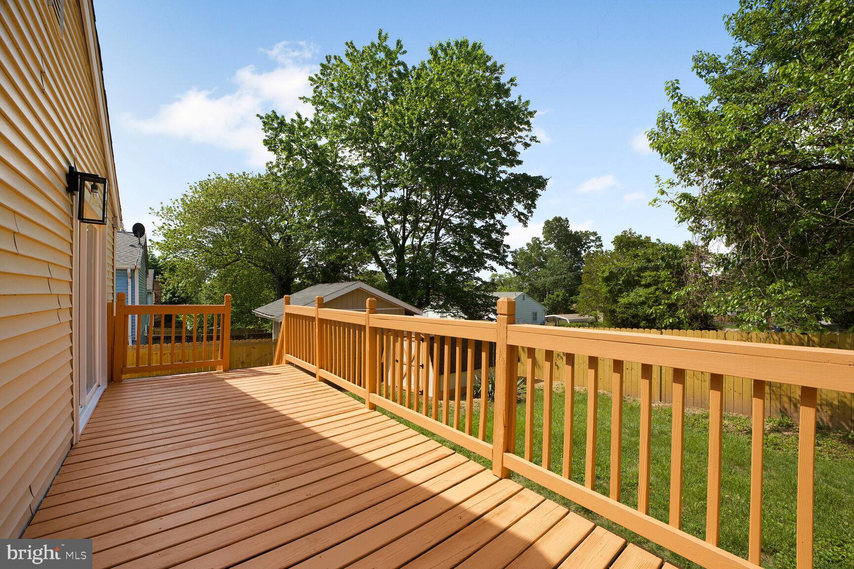 LANDOVER - Residential