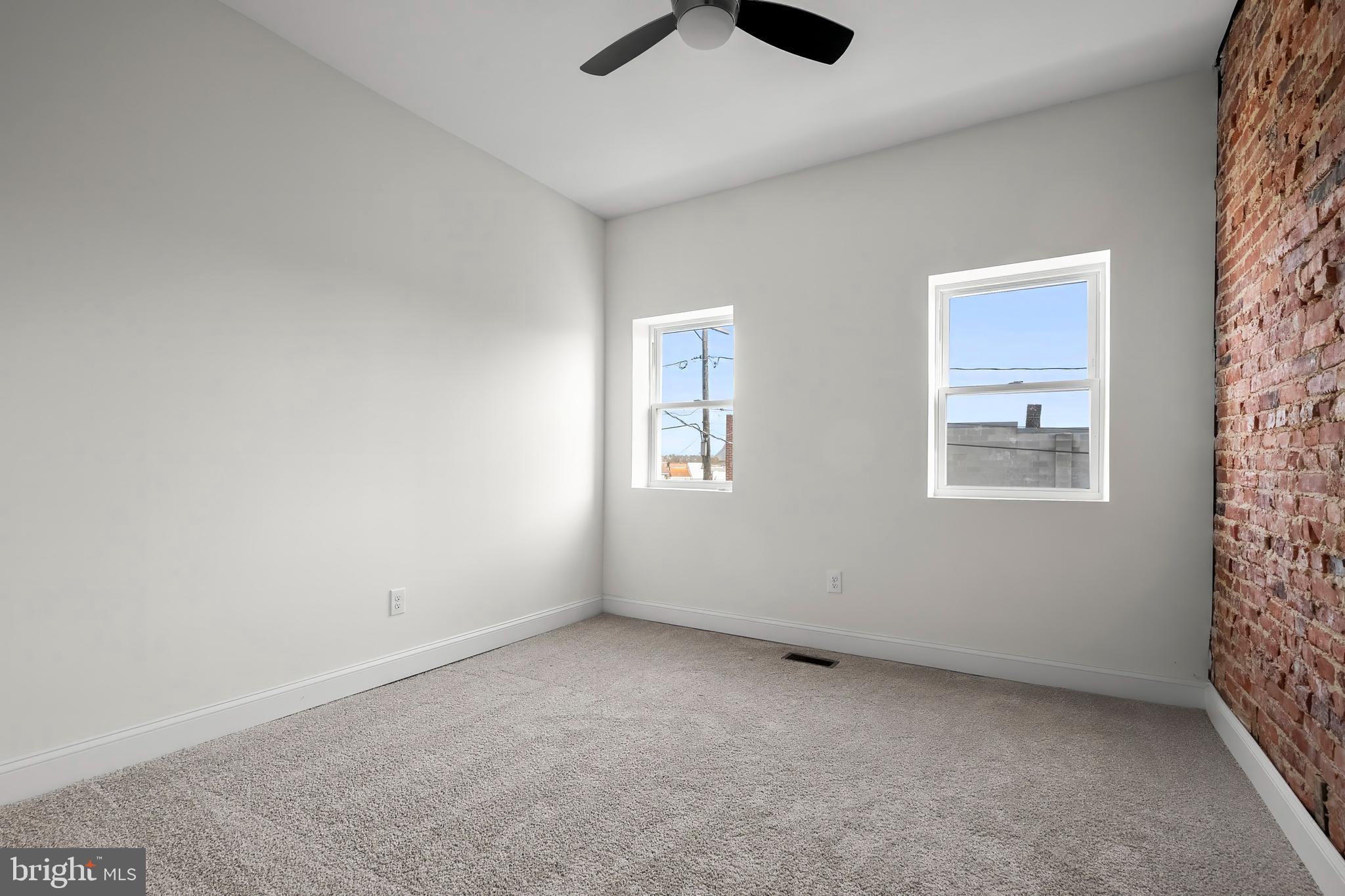 EAST BALTIMORE MIDWAY - Residential