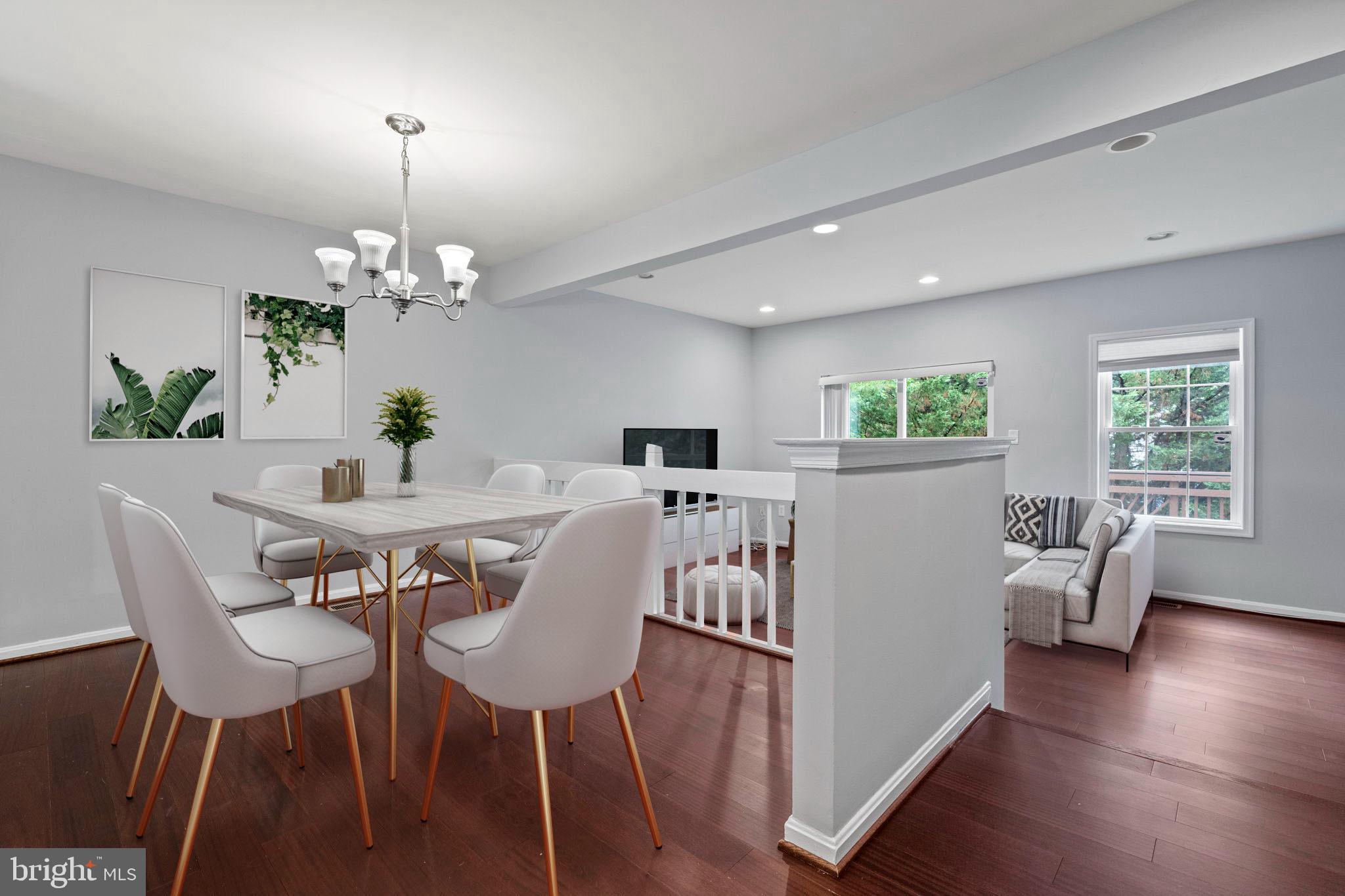 GREEN OAK TOWNES - Residential