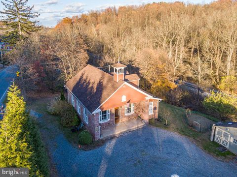 Homes For Sale - 1192 Fritztown Road<br/> REINHOLDS, PA 17569