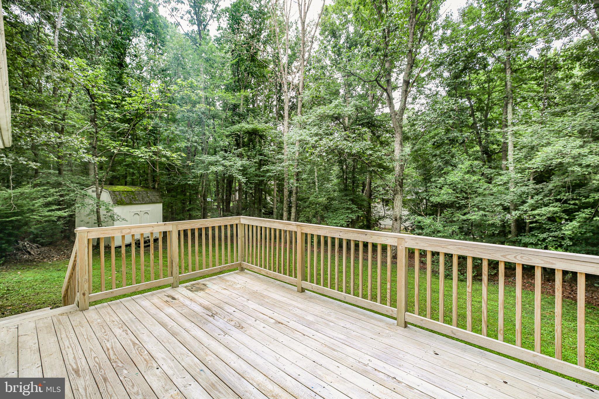 LAKE WILDERNESS - Residential