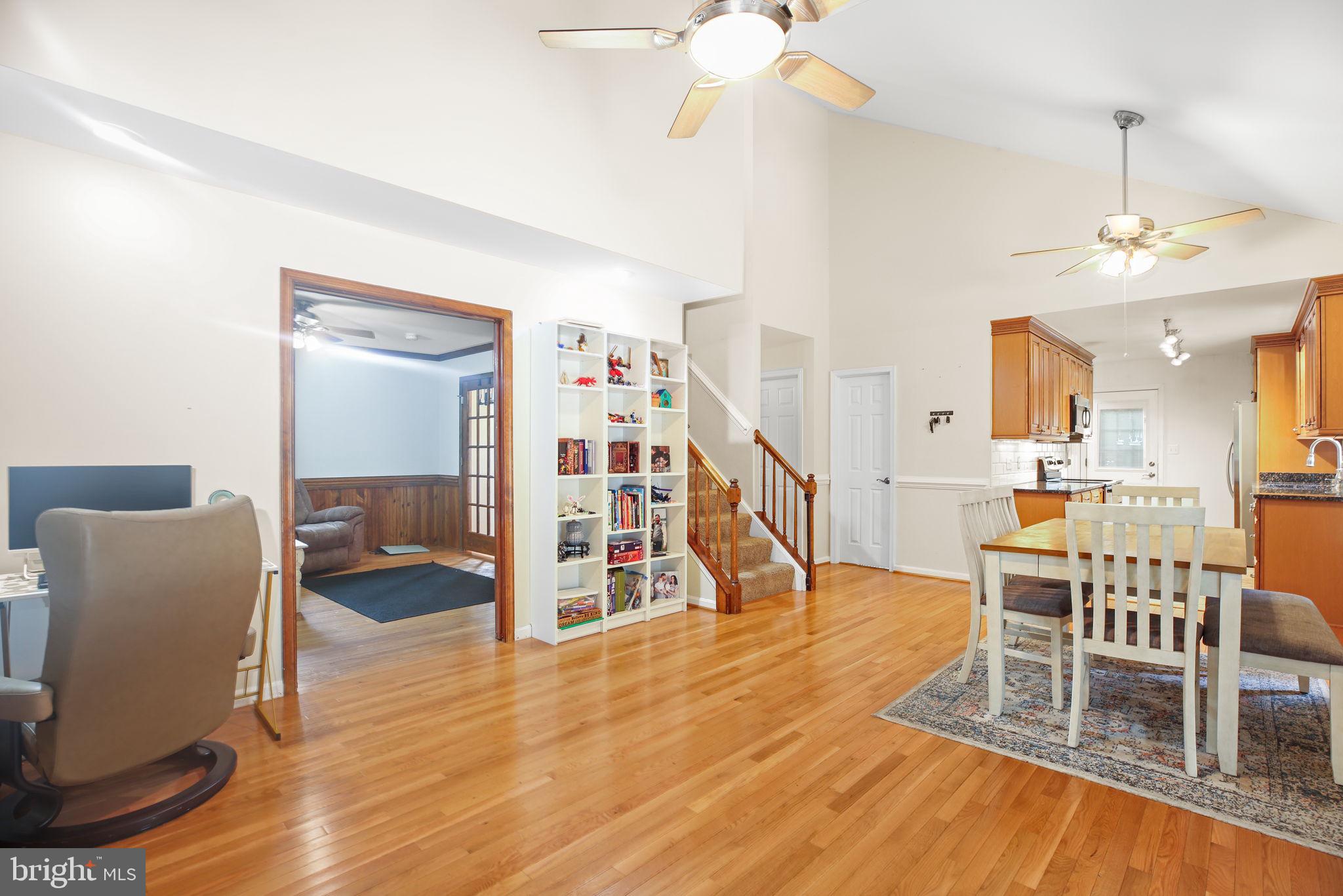 LAKE WILDERNESS - Residential