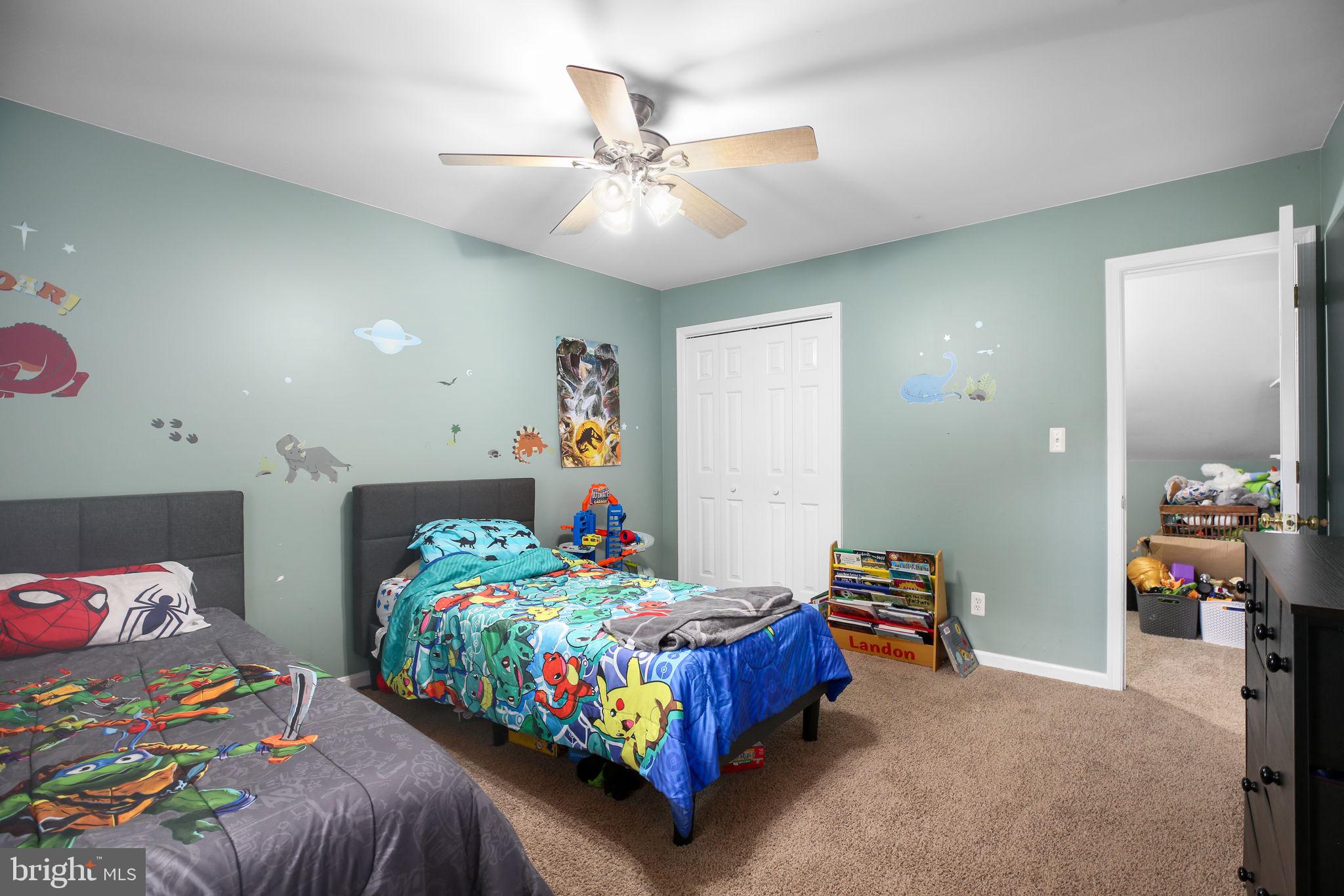 LAKE WILDERNESS - Residential