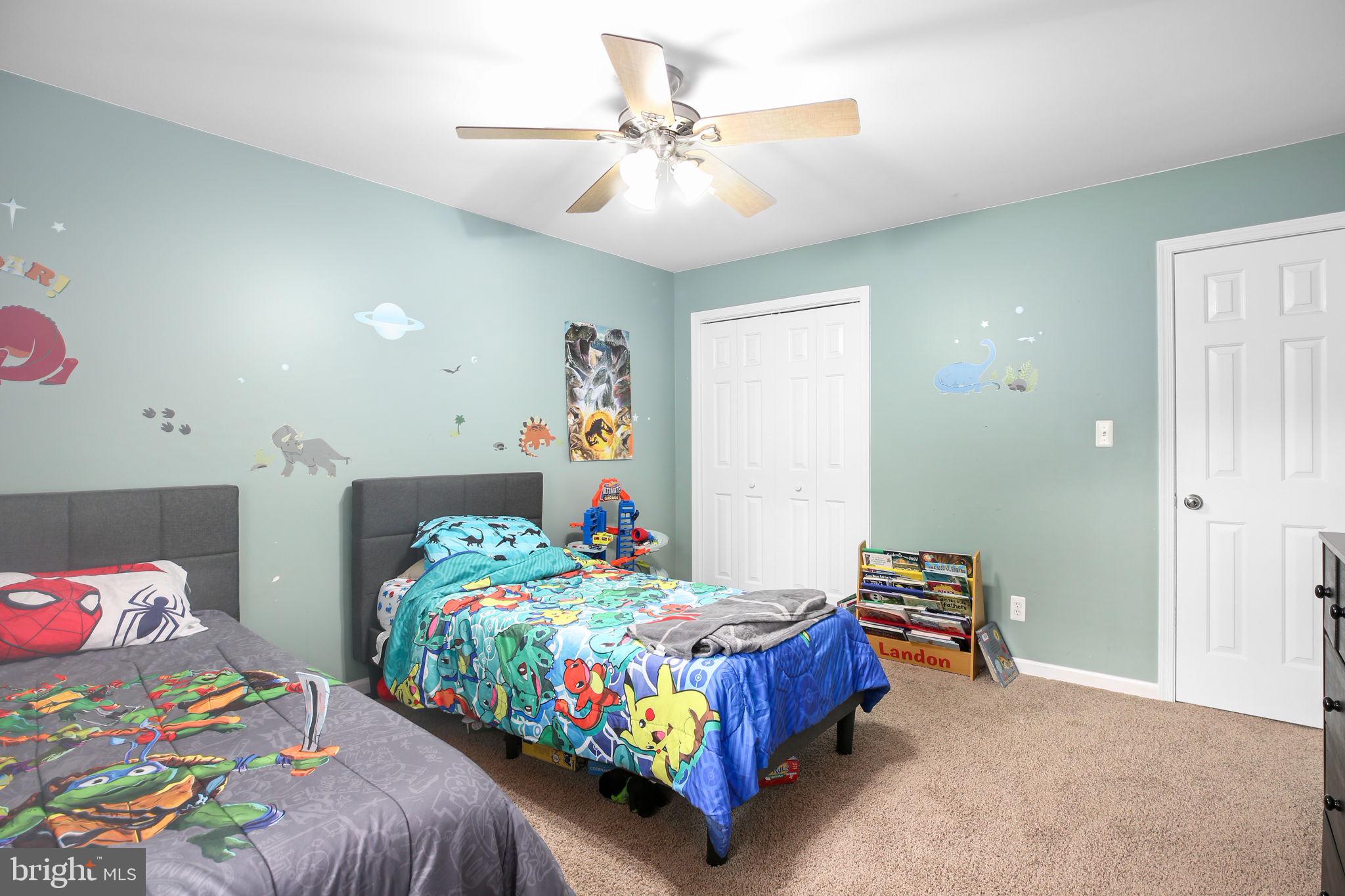 LAKE WILDERNESS - Residential