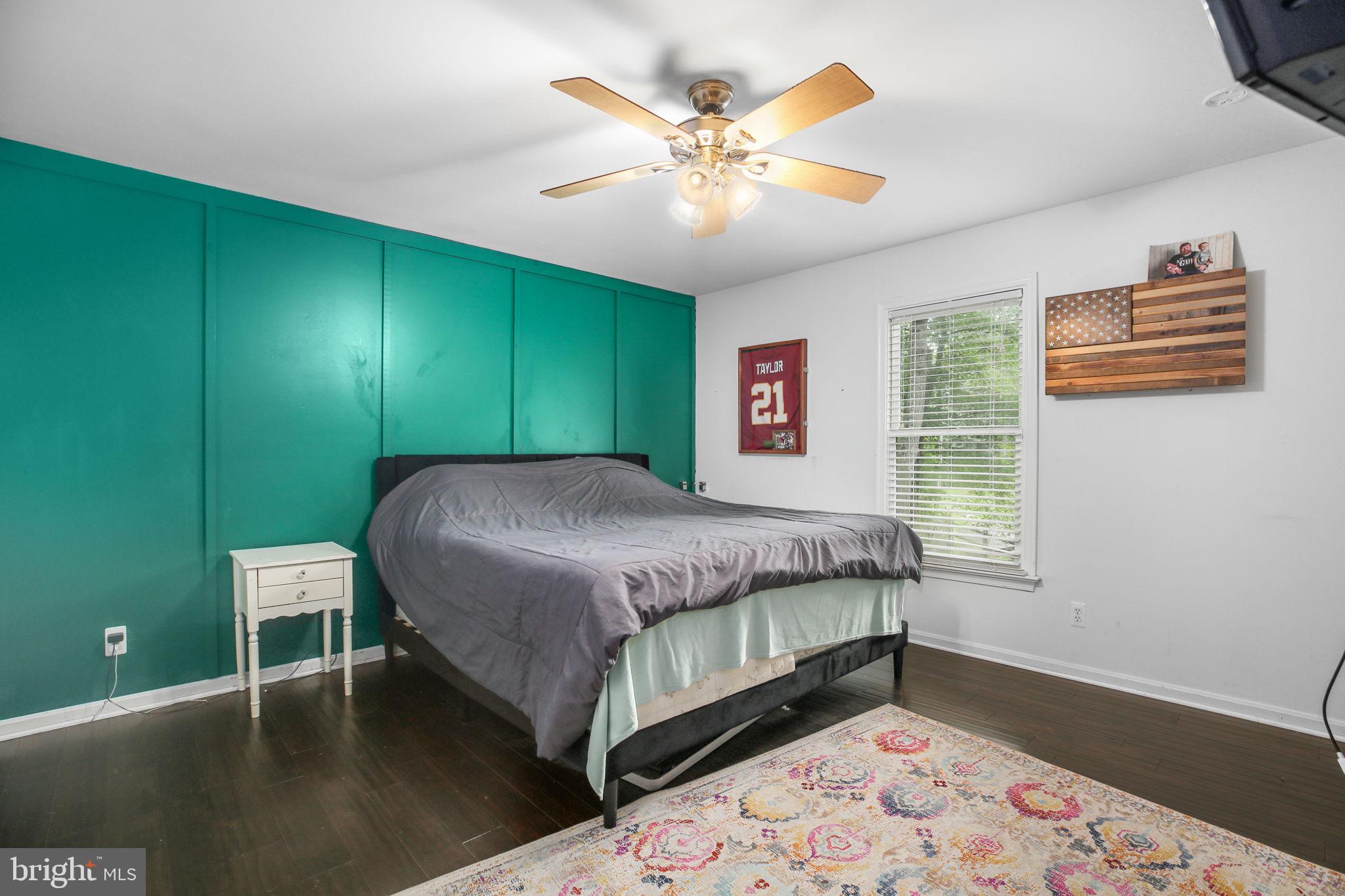 LAKE WILDERNESS - Residential