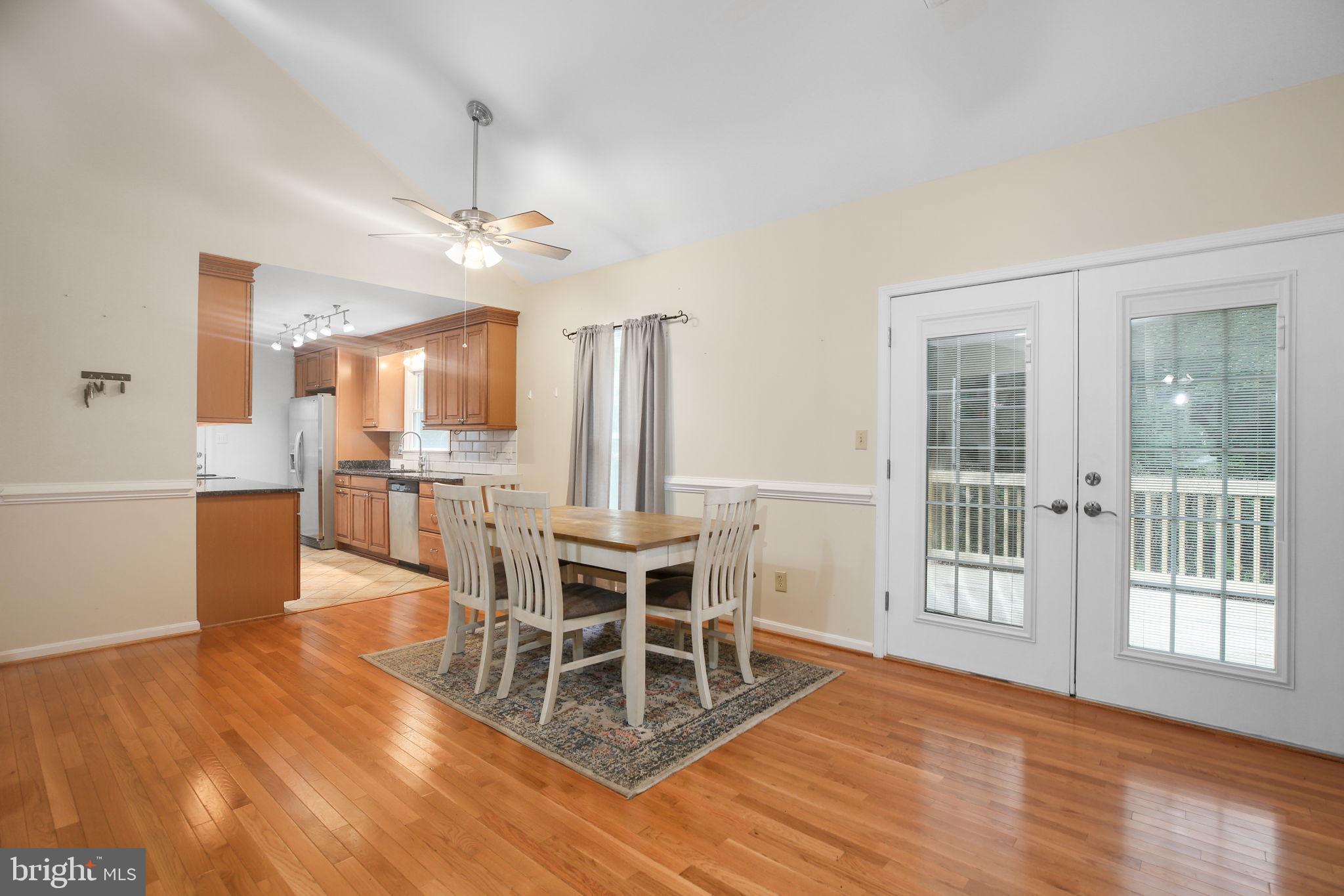 LAKE WILDERNESS - Residential