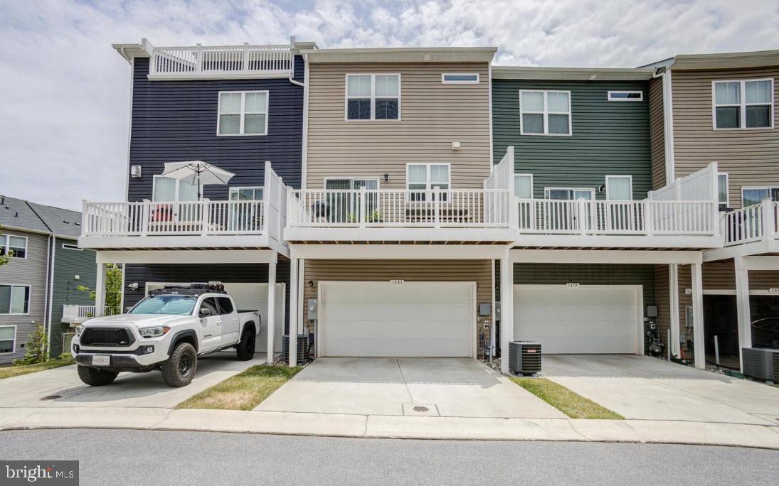 THE RIDGES - Residential Lease