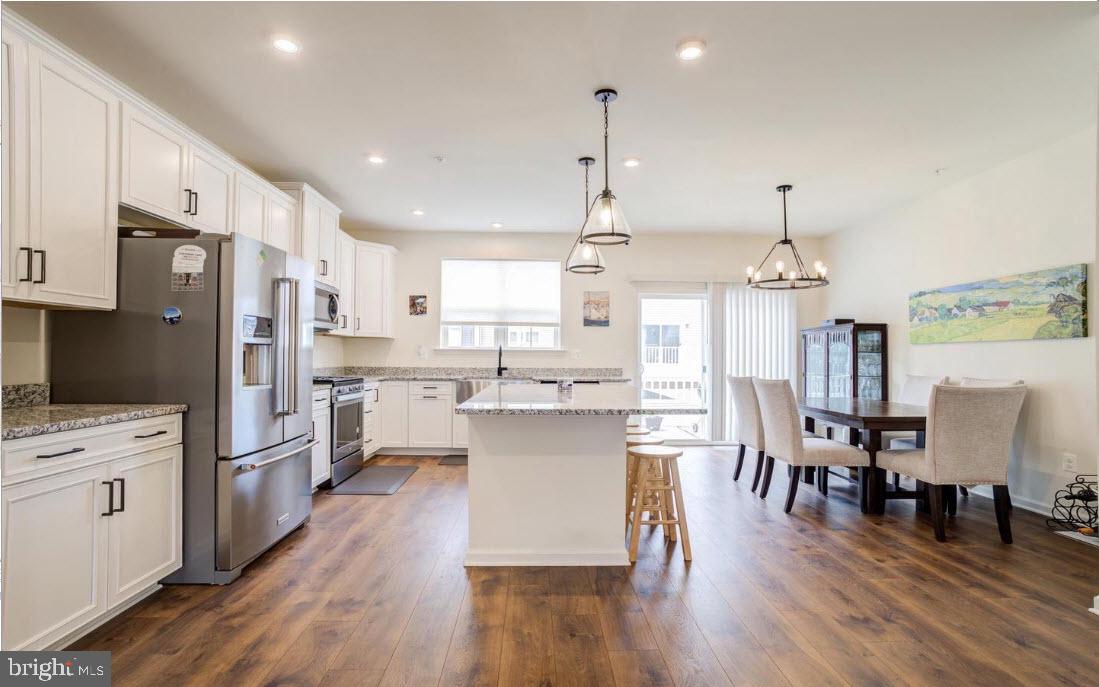 THE RIDGES - Residential Lease