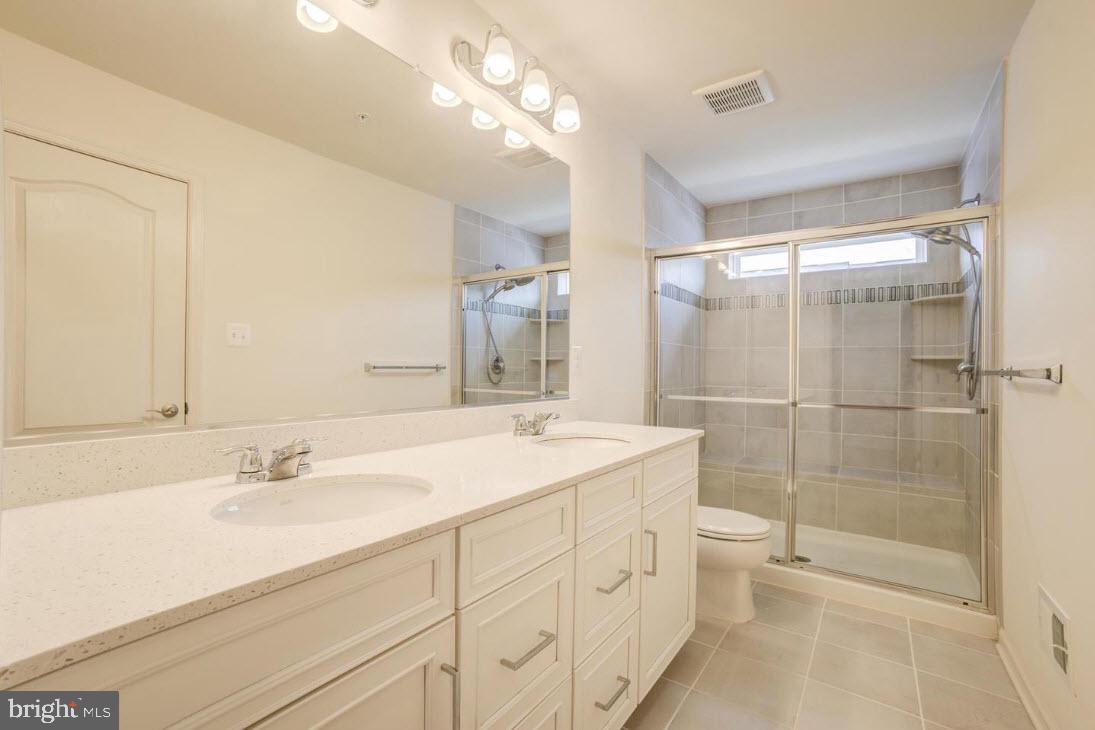 THE RIDGES - Residential Lease