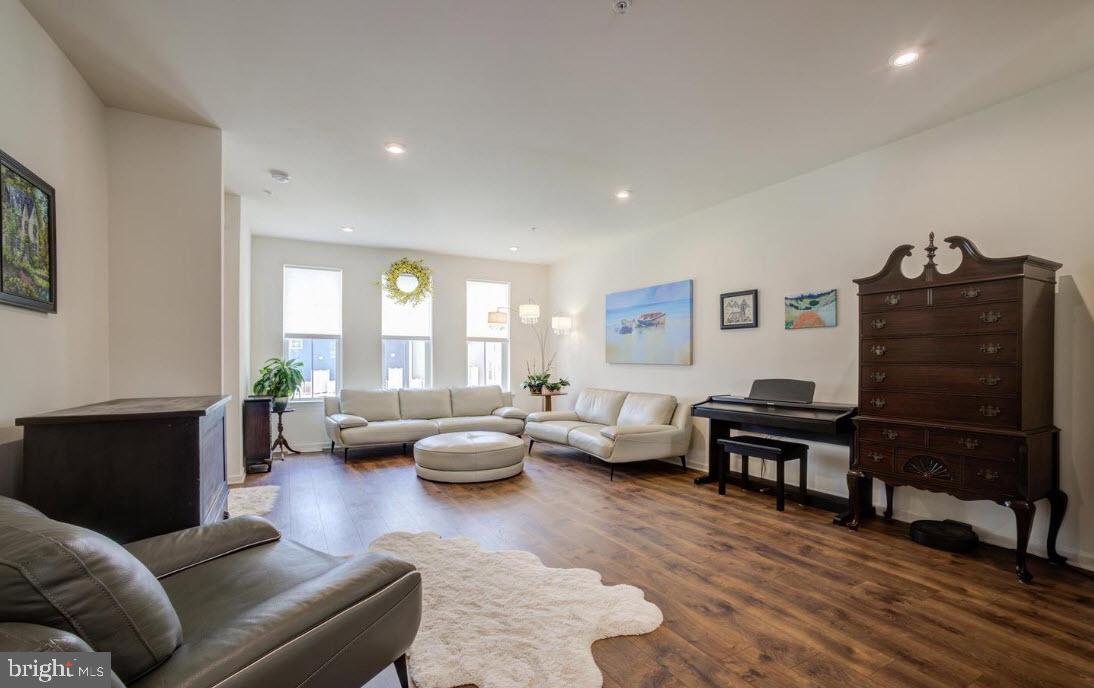 THE RIDGES - Residential Lease