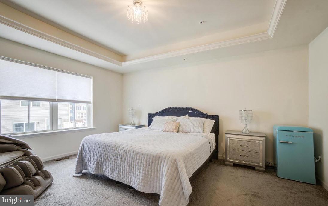 THE RIDGES - Residential Lease