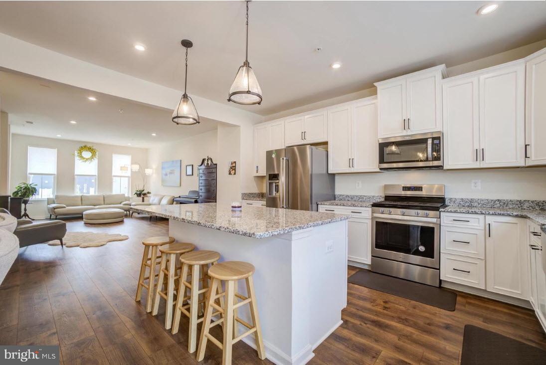 THE RIDGES - Residential Lease