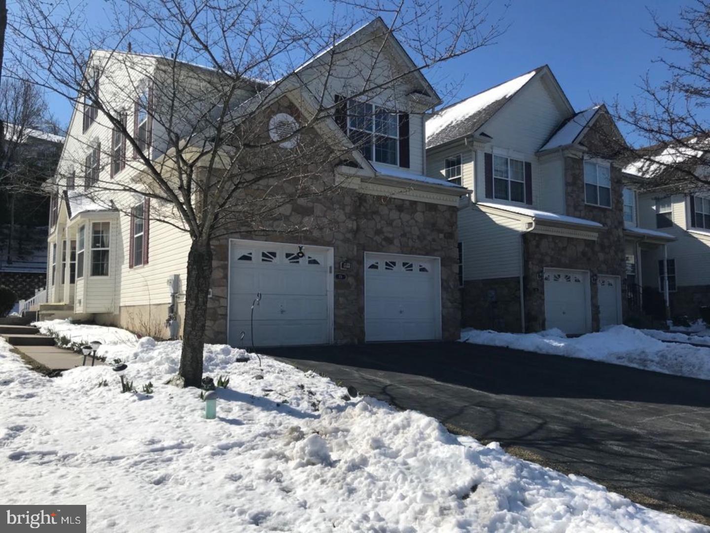 WHITELAND WOODS - Residential Lease