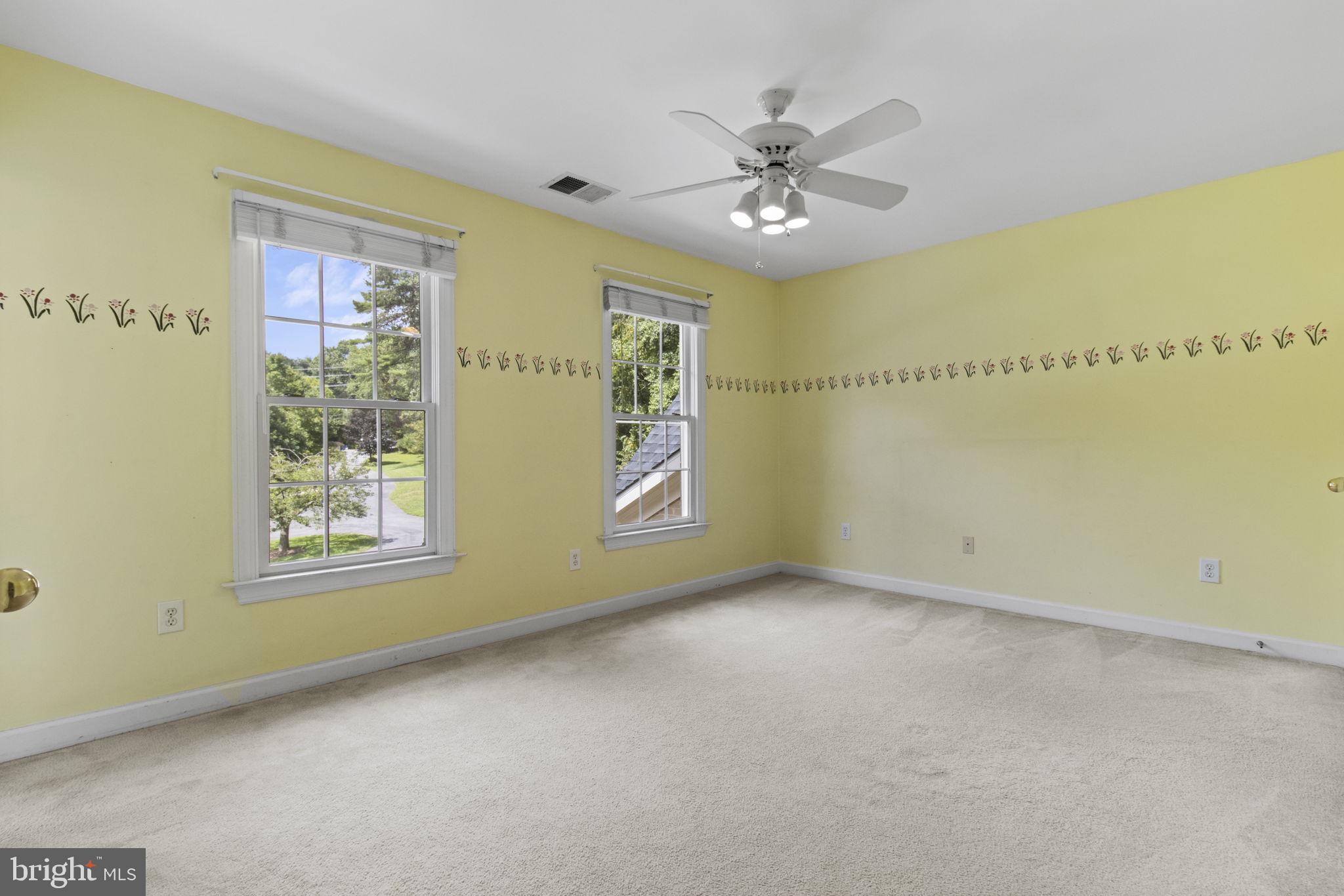 POTOMAC OUTSIDE - Residential