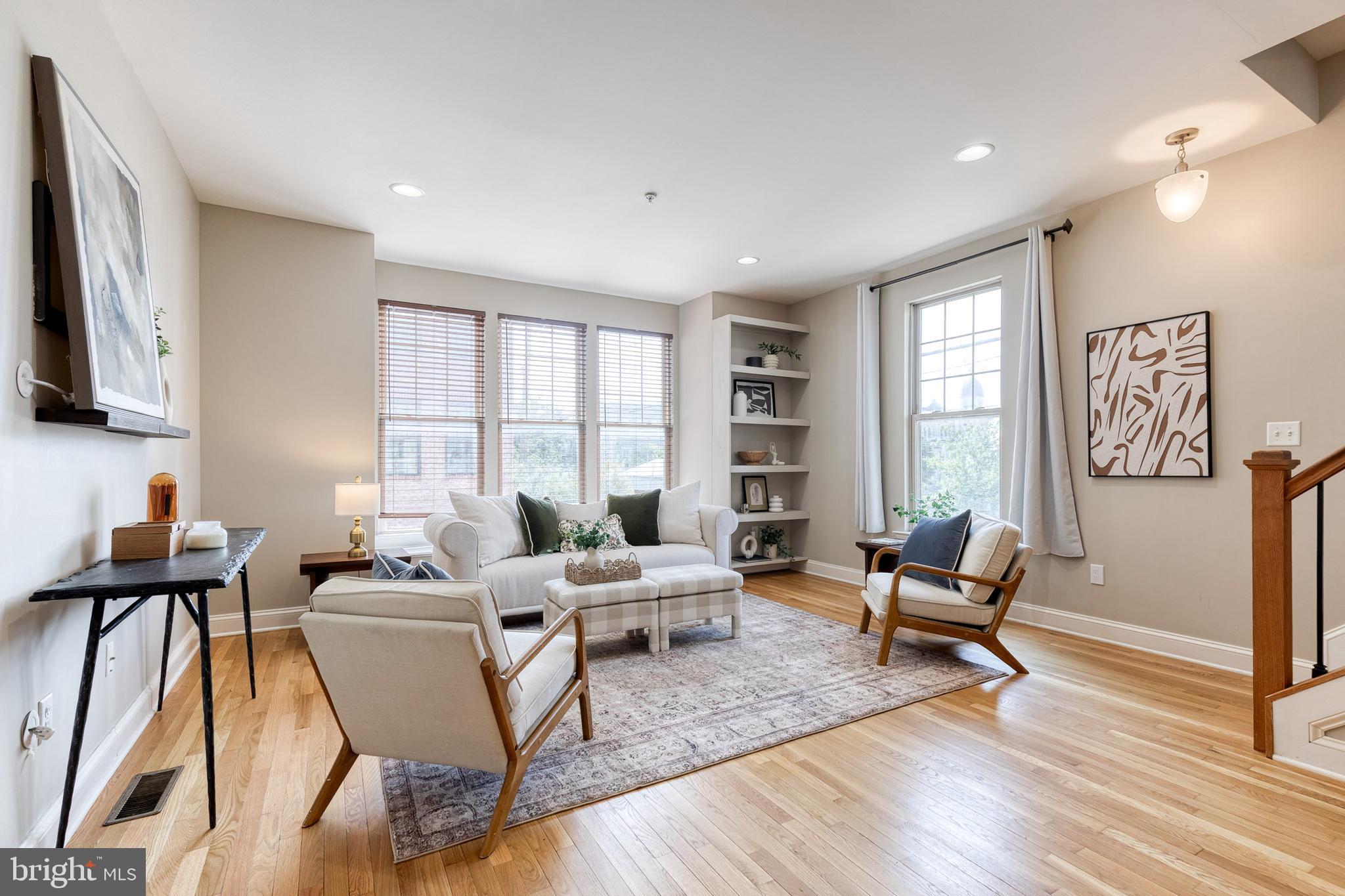 540 CANTON COURT